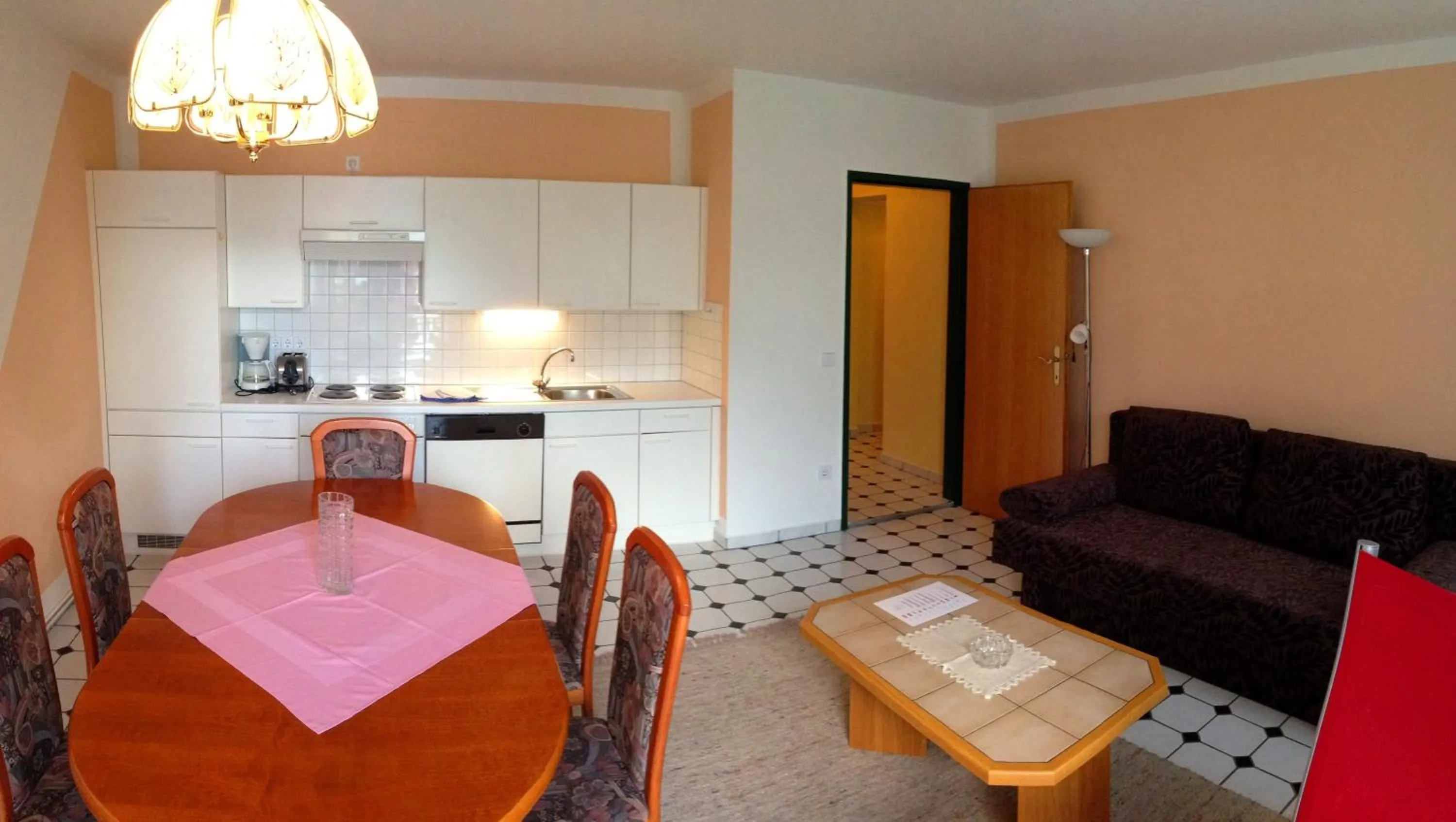 Kitchen or kitchenette in Seehaus Karantanien am Ossiacher See