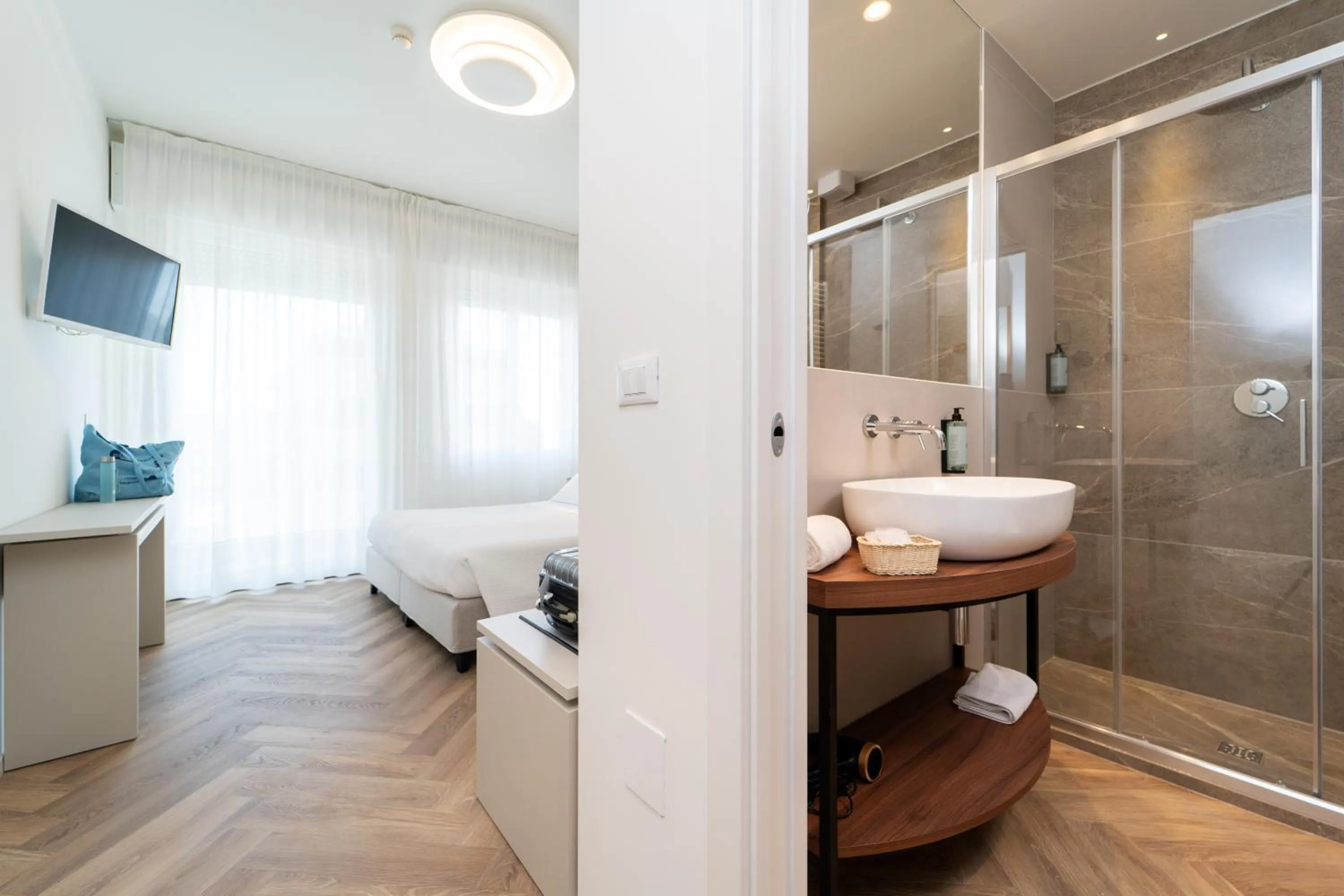 Photo of the whole room in Hotel Majestic