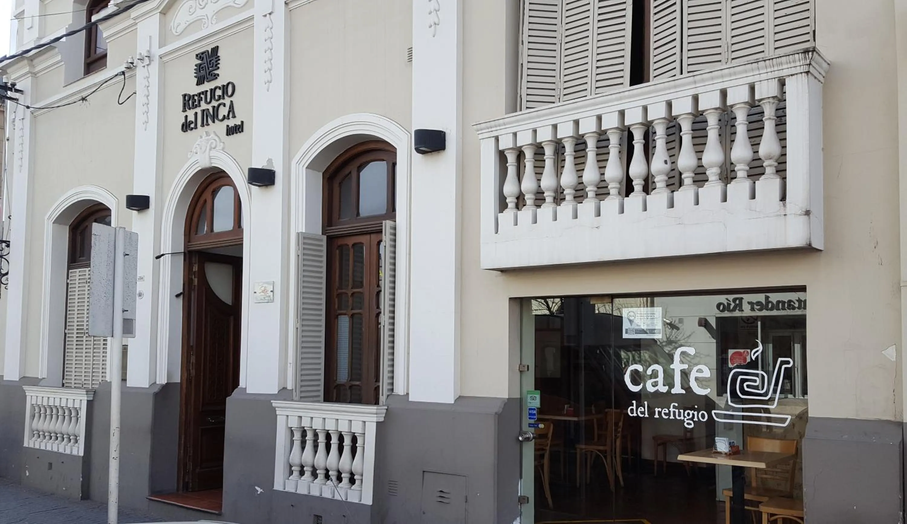 Lounge or bar in Refugio del Inca