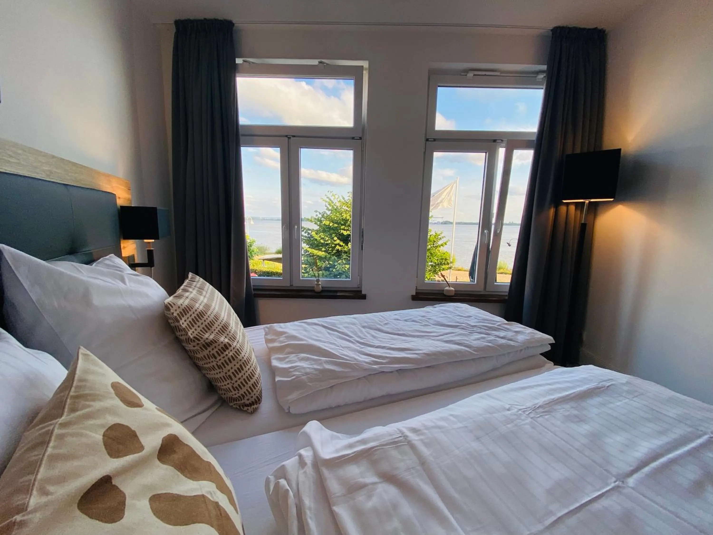 Bed in Homaris Strandhaus Blankenese