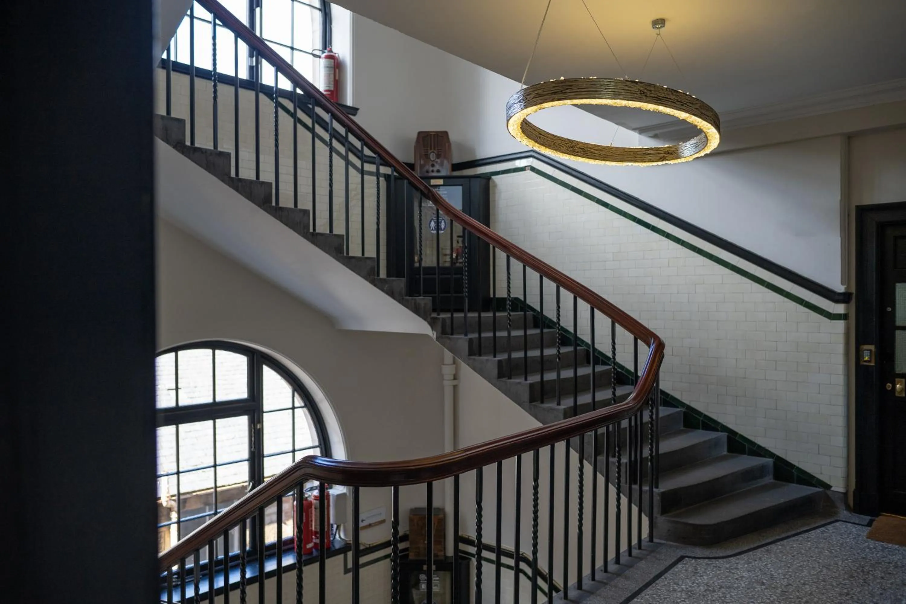 Property building in Linton Collection - 28 North Bridge