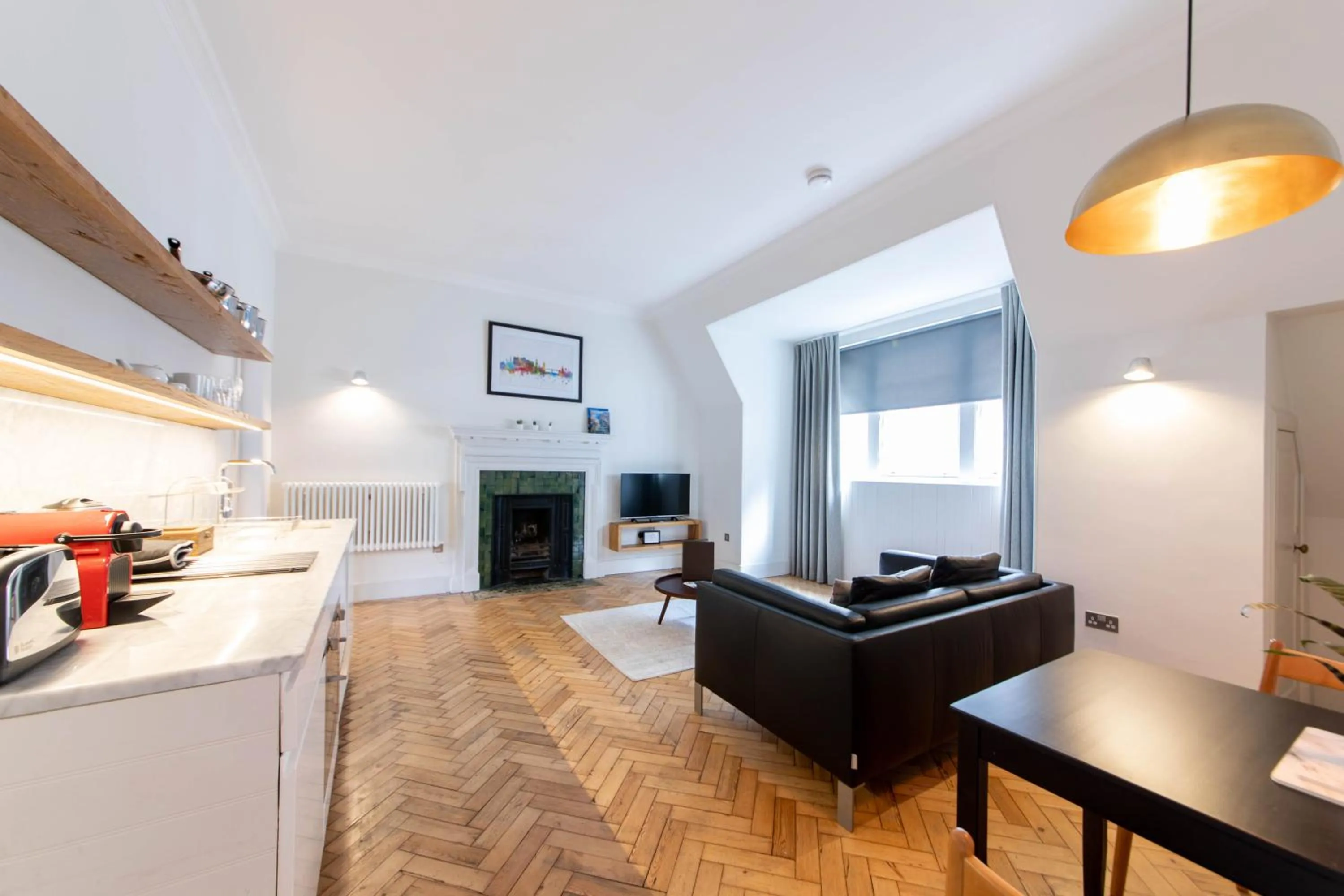 Toilet in Linton Collection - 28 North Bridge