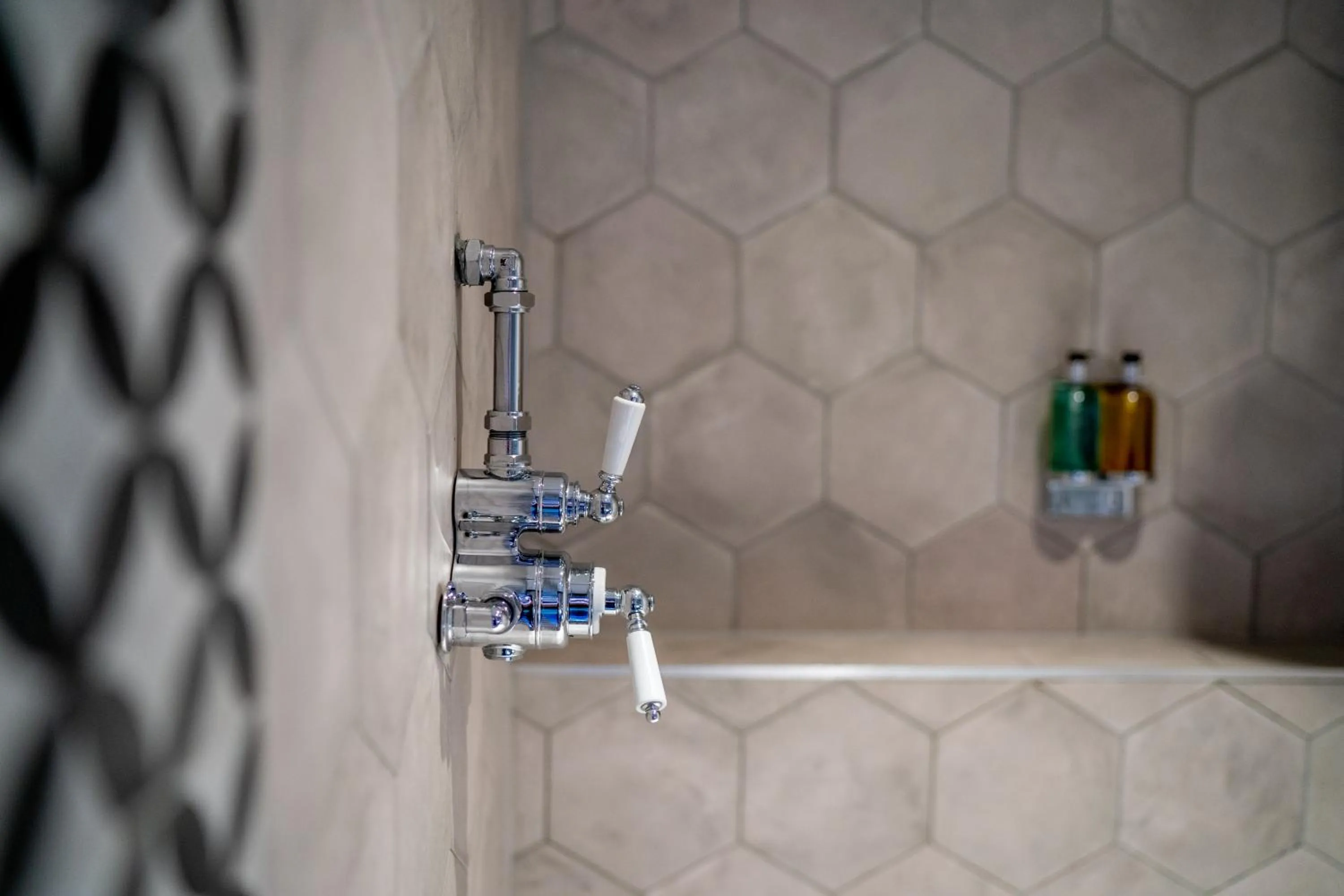 Shower in Linton Collection - 28 North Bridge