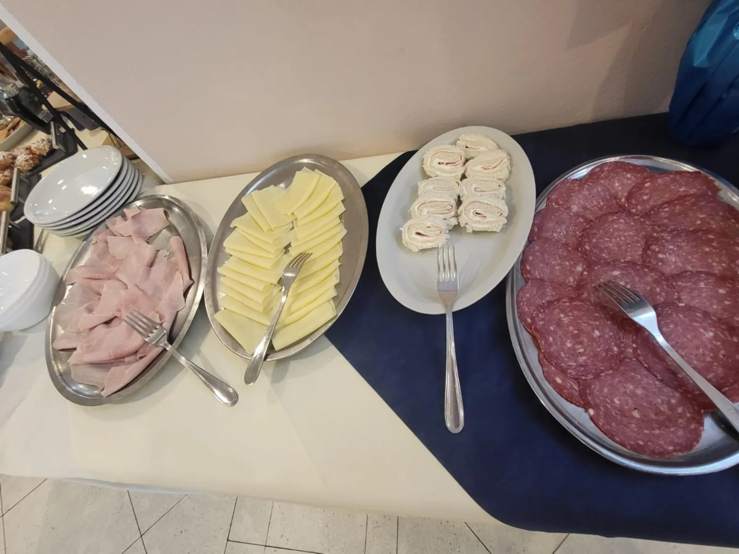 Breakfast in Hotel Savana