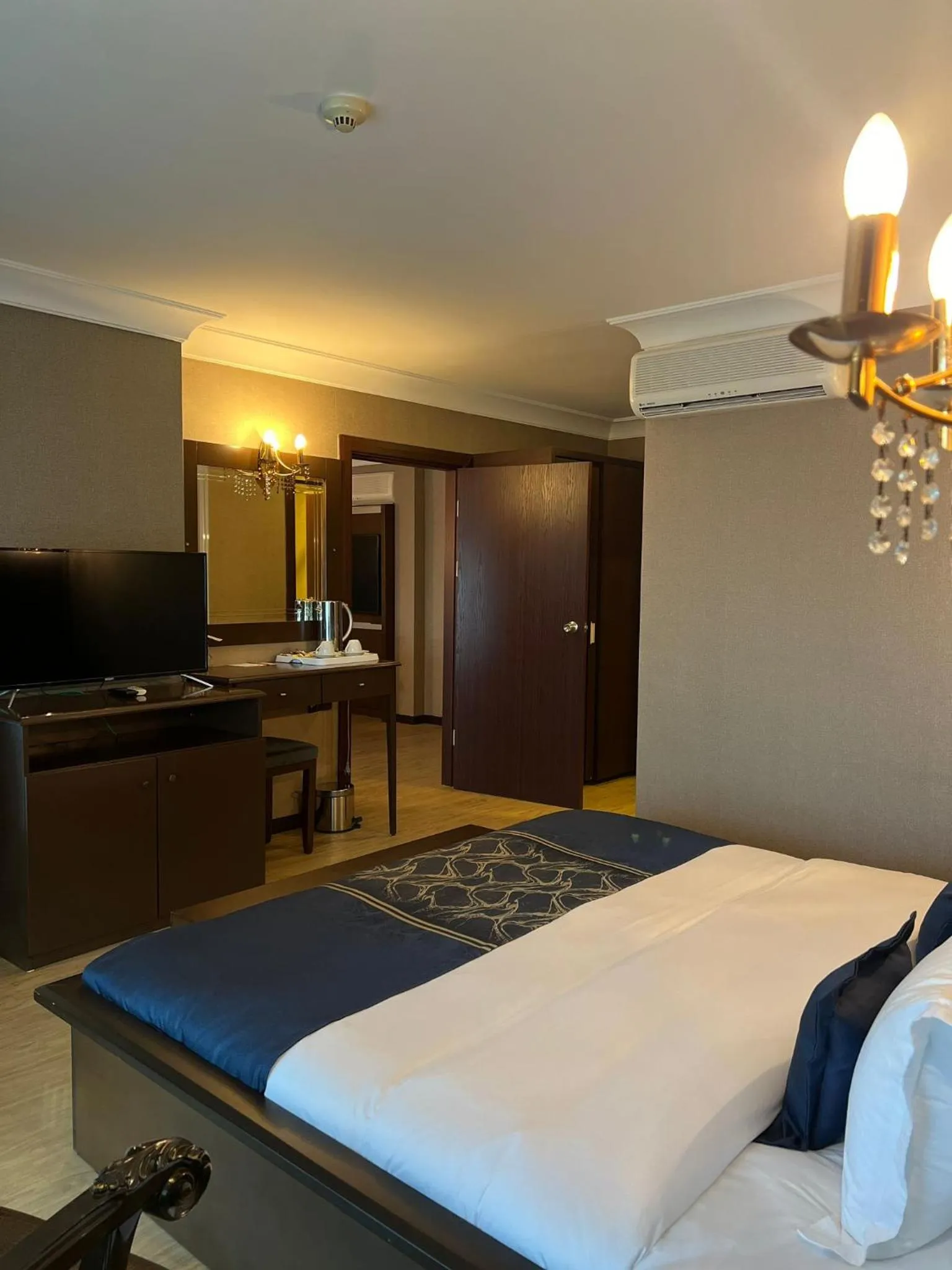 Bed in BM HOTEL City