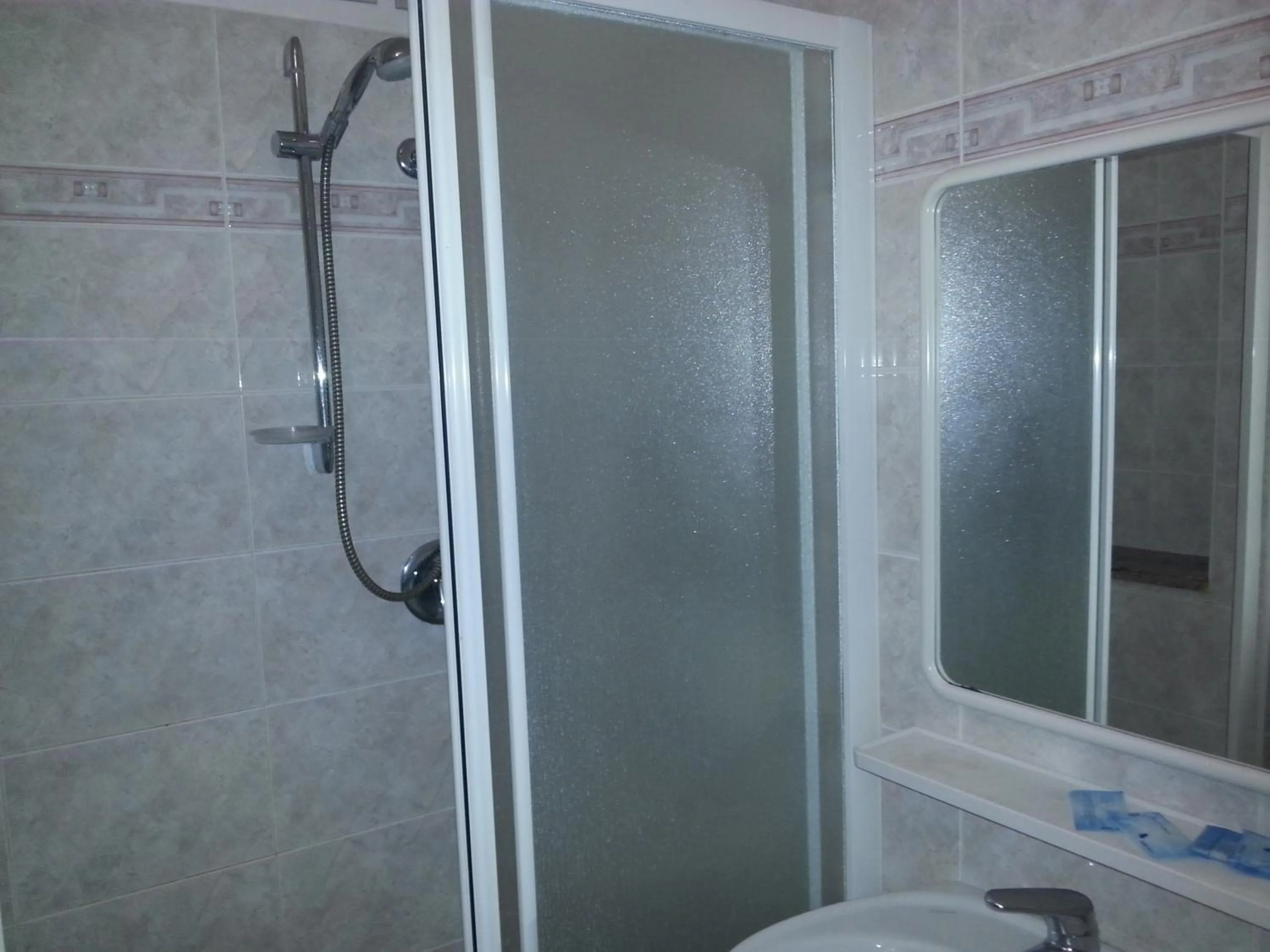 Bathroom in Hotel Marylise