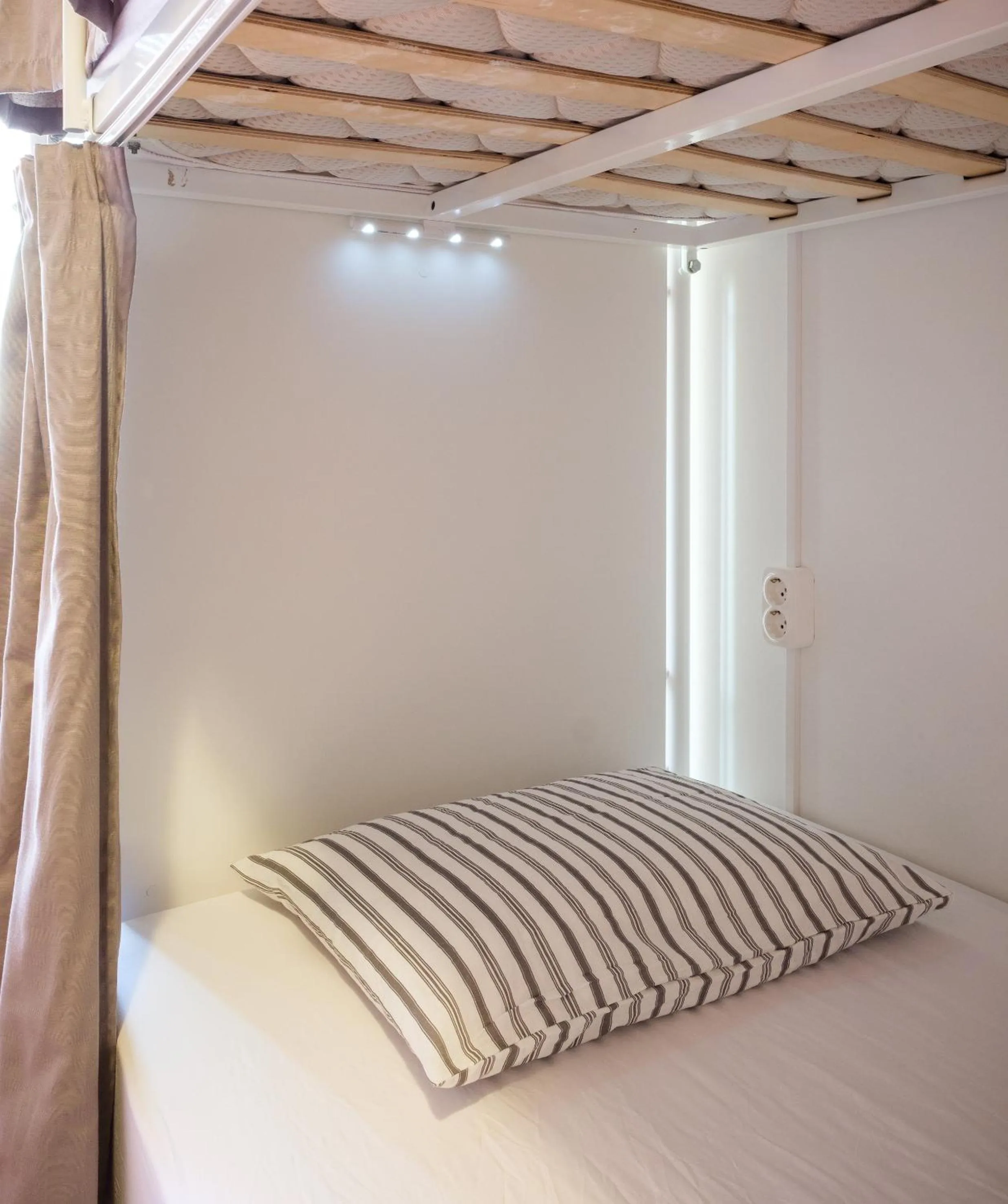 Bed in Loulé Coreto Hostel