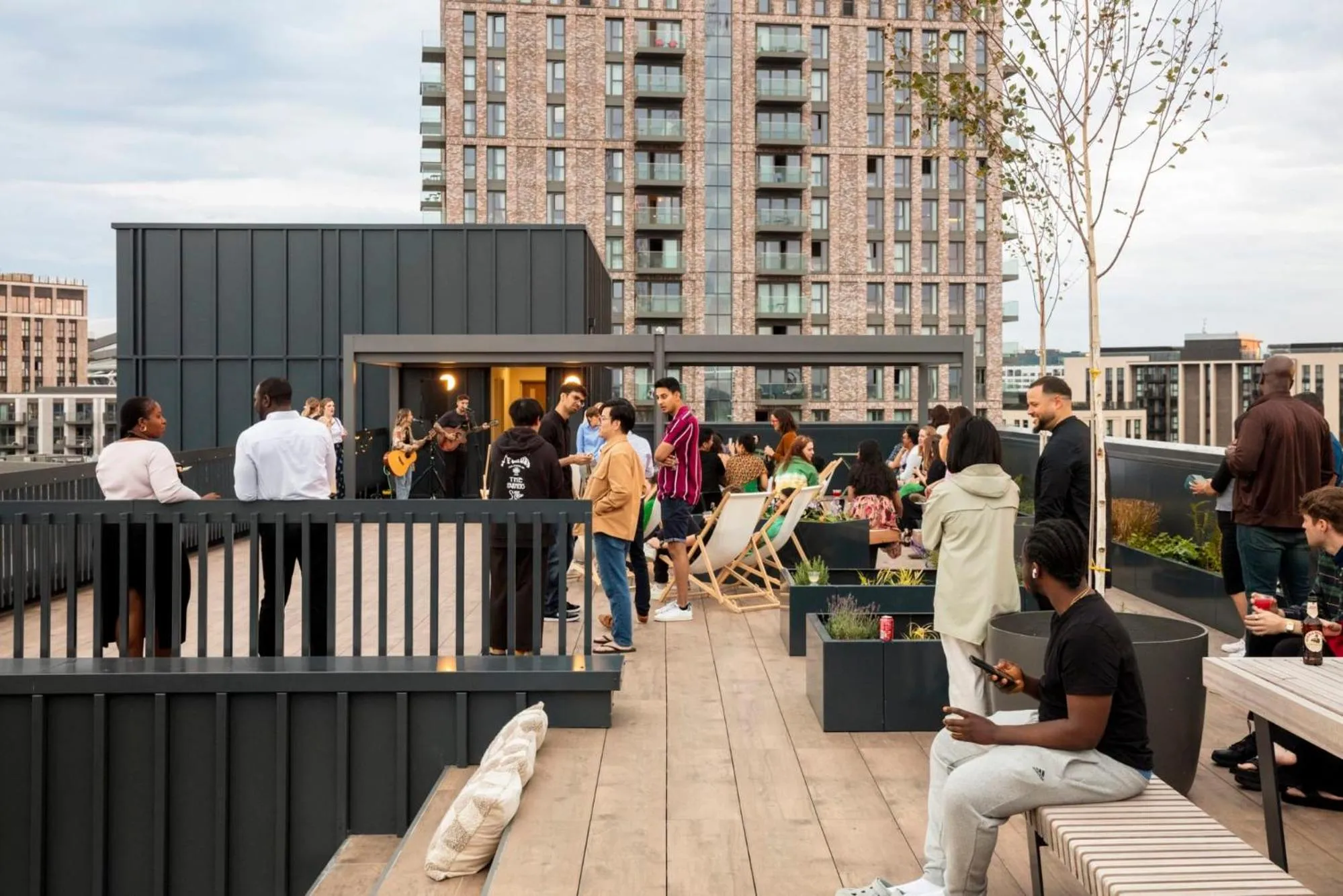 Balcony/Terrace in ARK Wembley