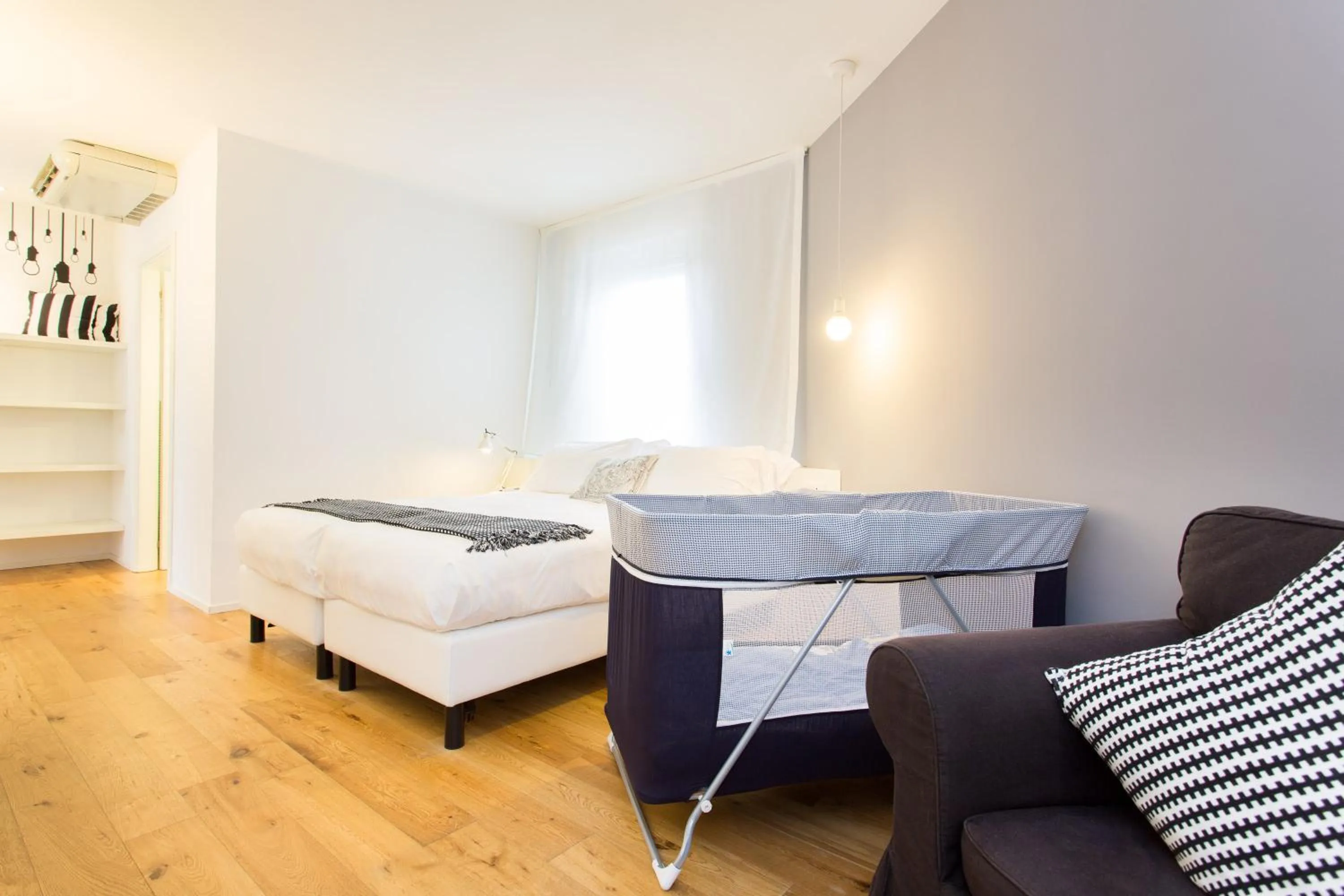 cot, Bed in Hotel Solemare