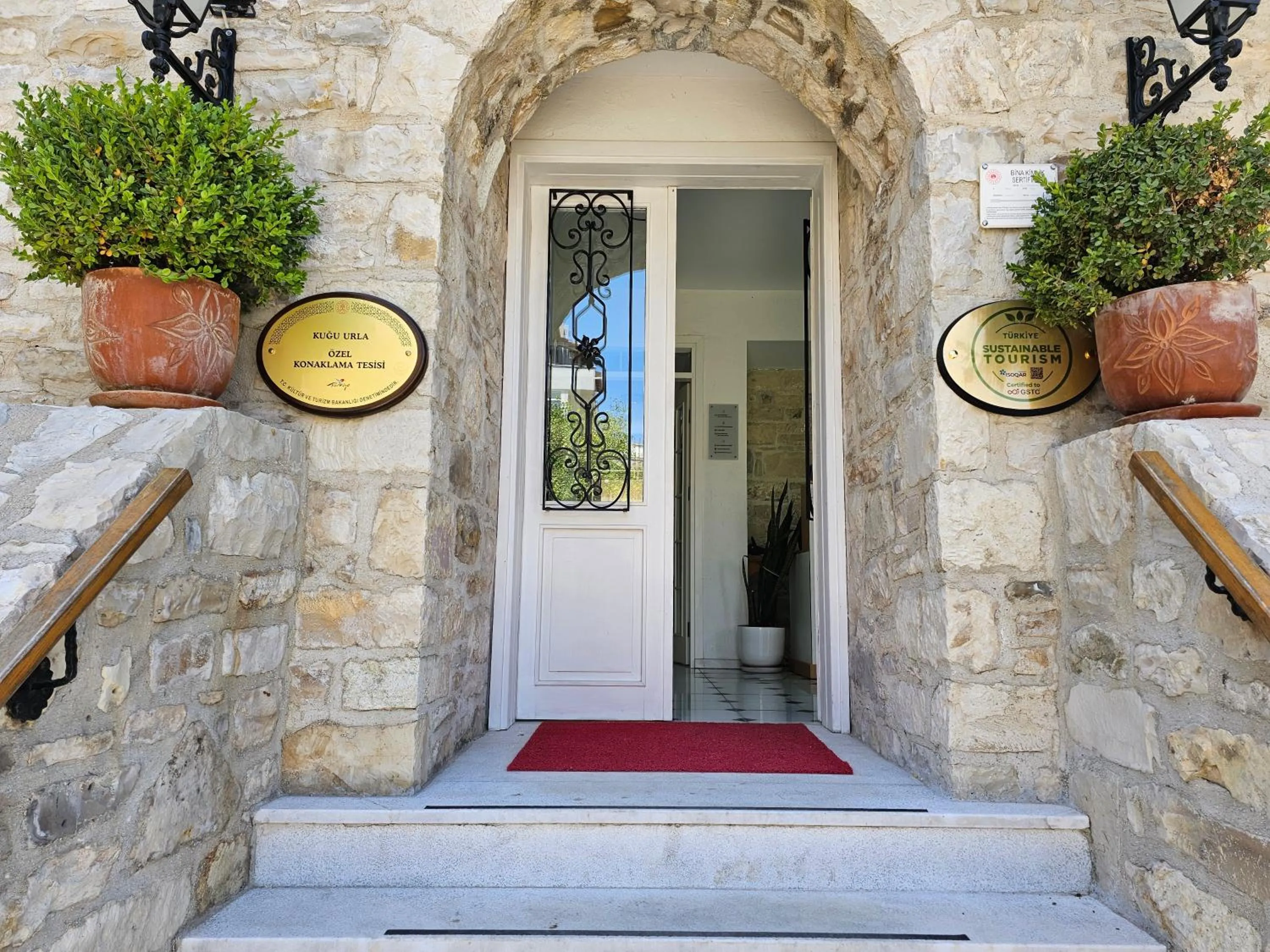 Facade/entrance in Kuğu Urla