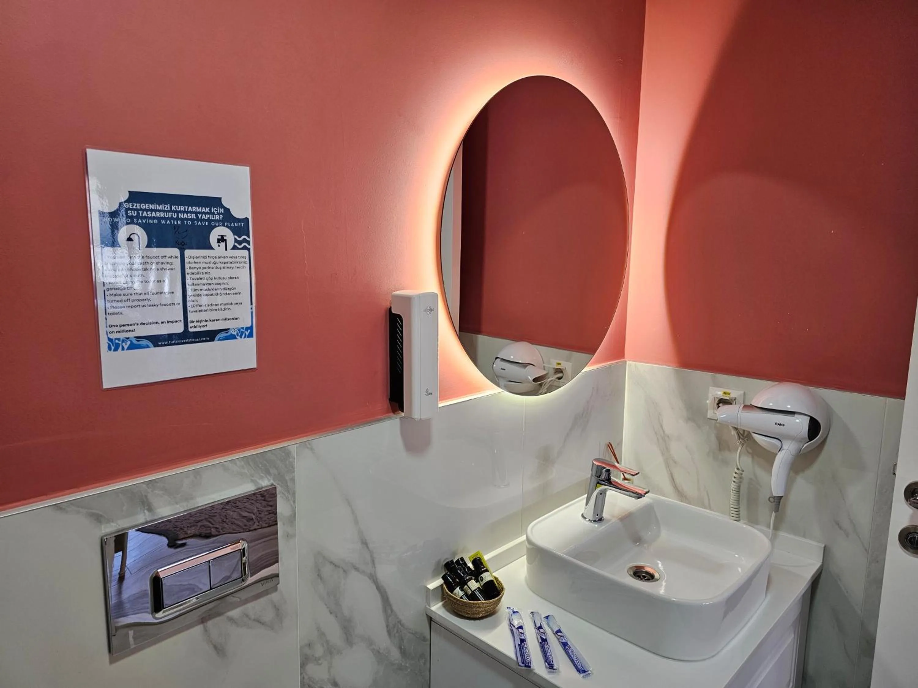 Bathroom in Kuğu Urla