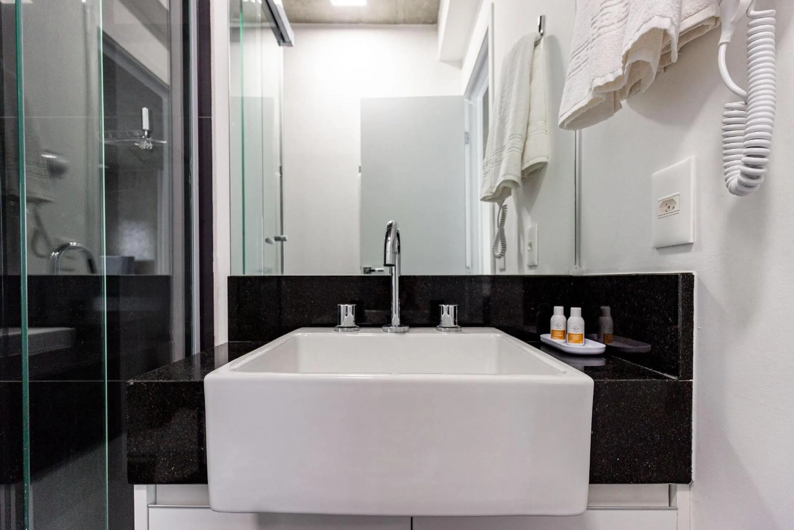 Toilet in Xtay BK30 Santana - Apartamentos decorados próximos ao metrô