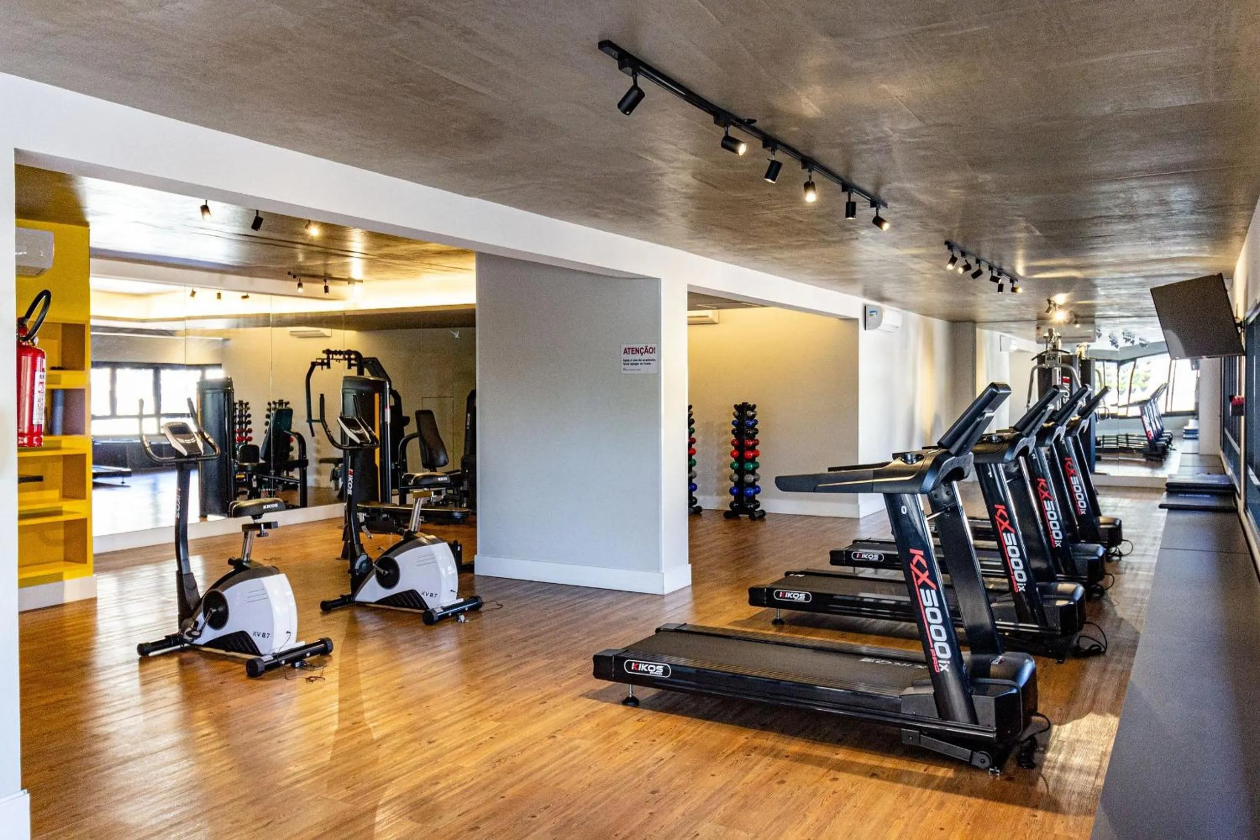 Fitness centre/facilities in Xtay BK30 Santana - Apartamentos decorados próximos ao metrô