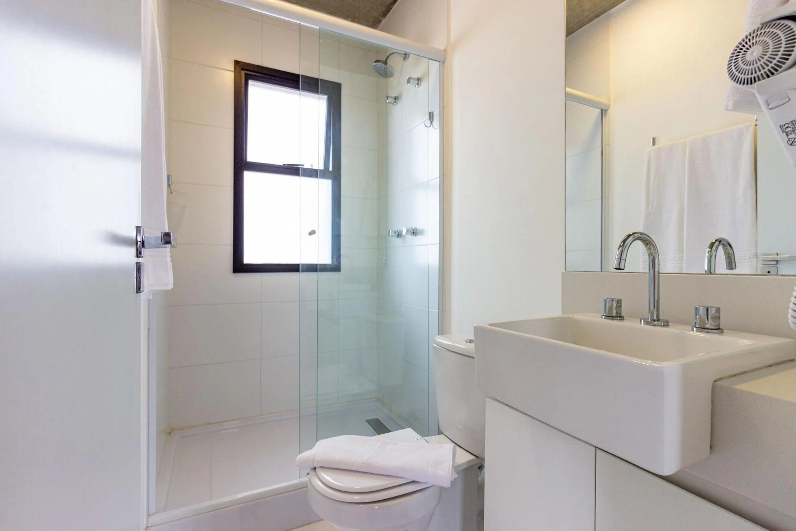 Toilet in Xtay BK30 Santana - Apartamentos decorados próximos ao metrô