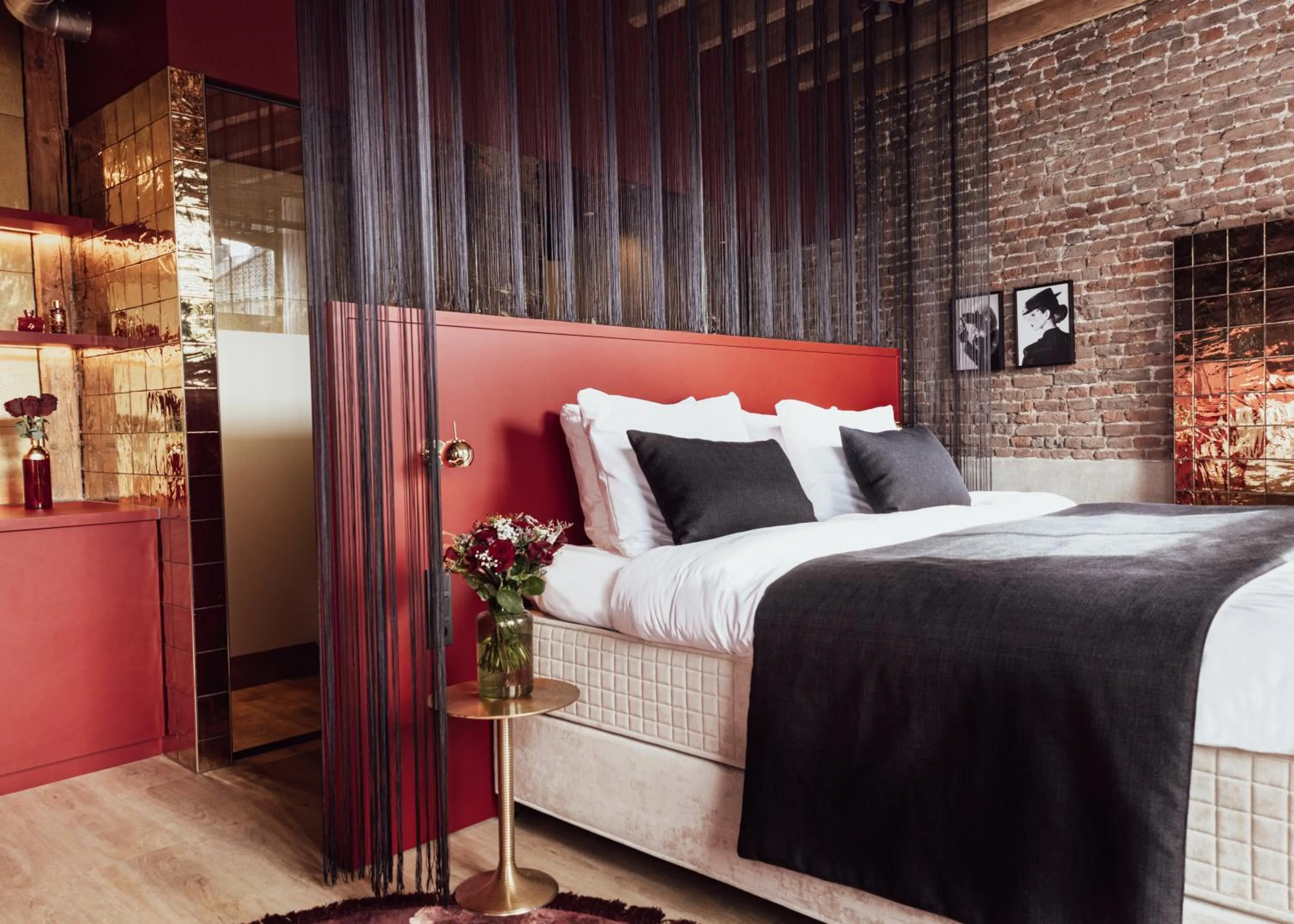 Bedroom, Bed in Cousins Boutique Hotel