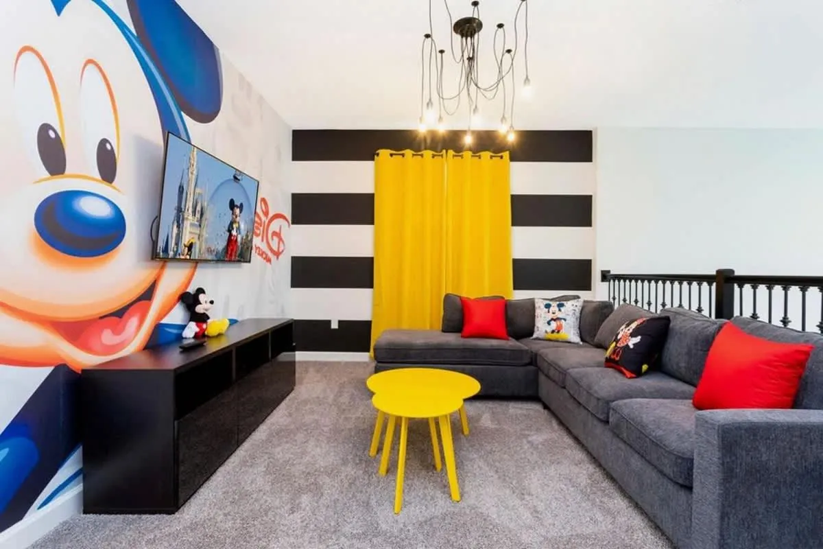 Stunning Family Friendly 5 Bd w/ Pool Close to Disney @ Storey Lake 4242