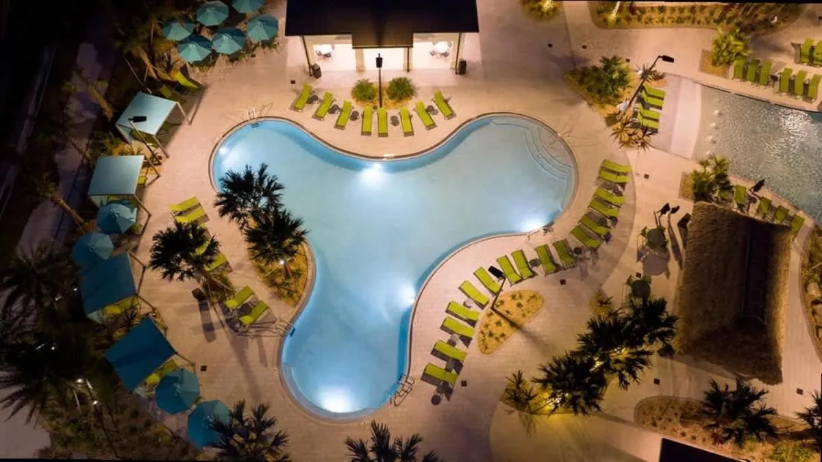 Stunning Family Friendly 5 Bd w/ Pool Close to Disney @ Storey Lake 4242