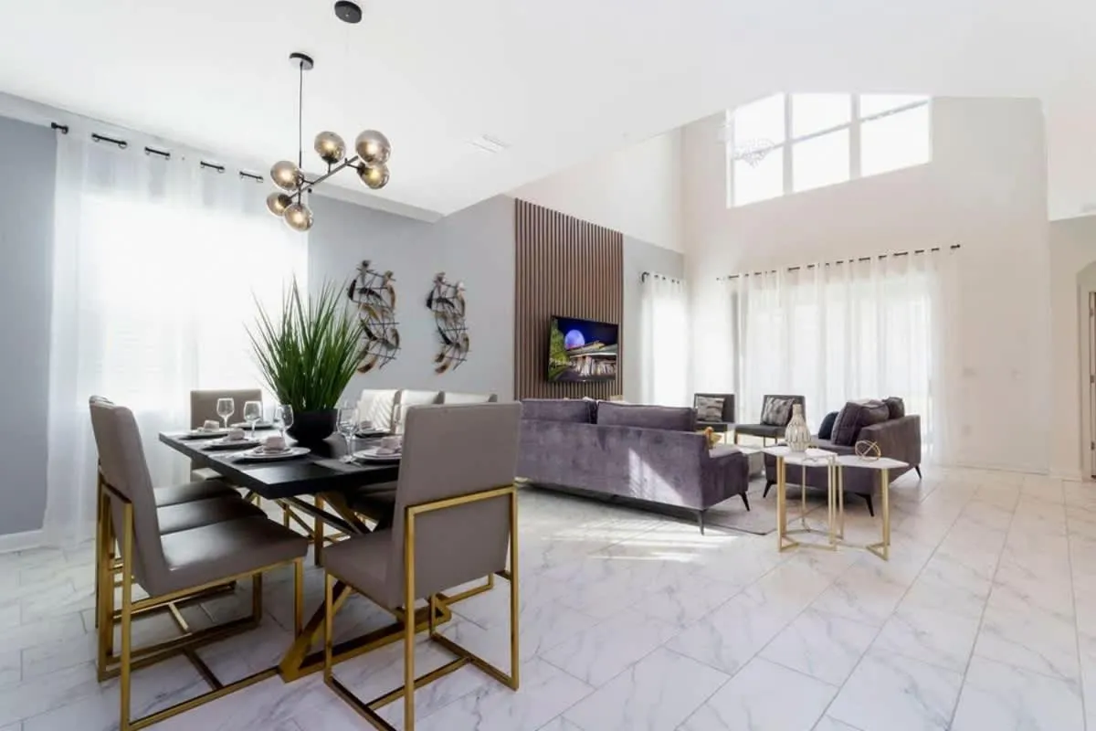 Stunning Family Friendly 5 Bd w/ Pool Close to Disney @ Storey Lake 4242