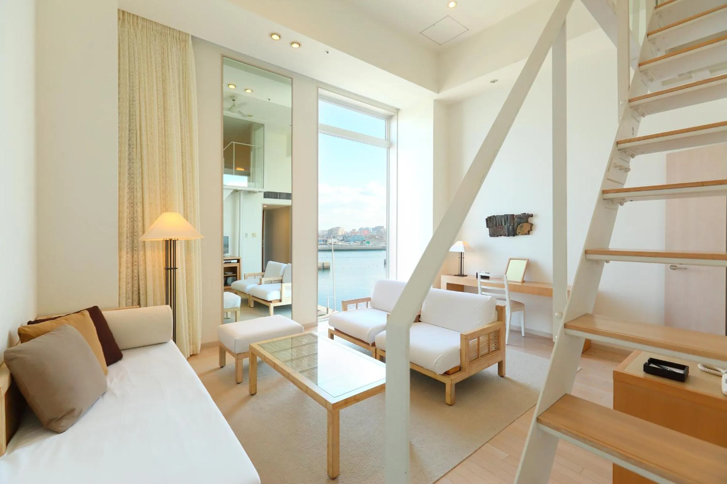 Photo of the whole room in Hotel Marinoa Resort Fukuoka