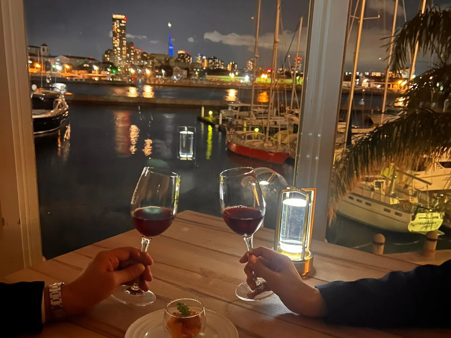 Lounge or bar in Hotel Marinoa Resort Fukuoka