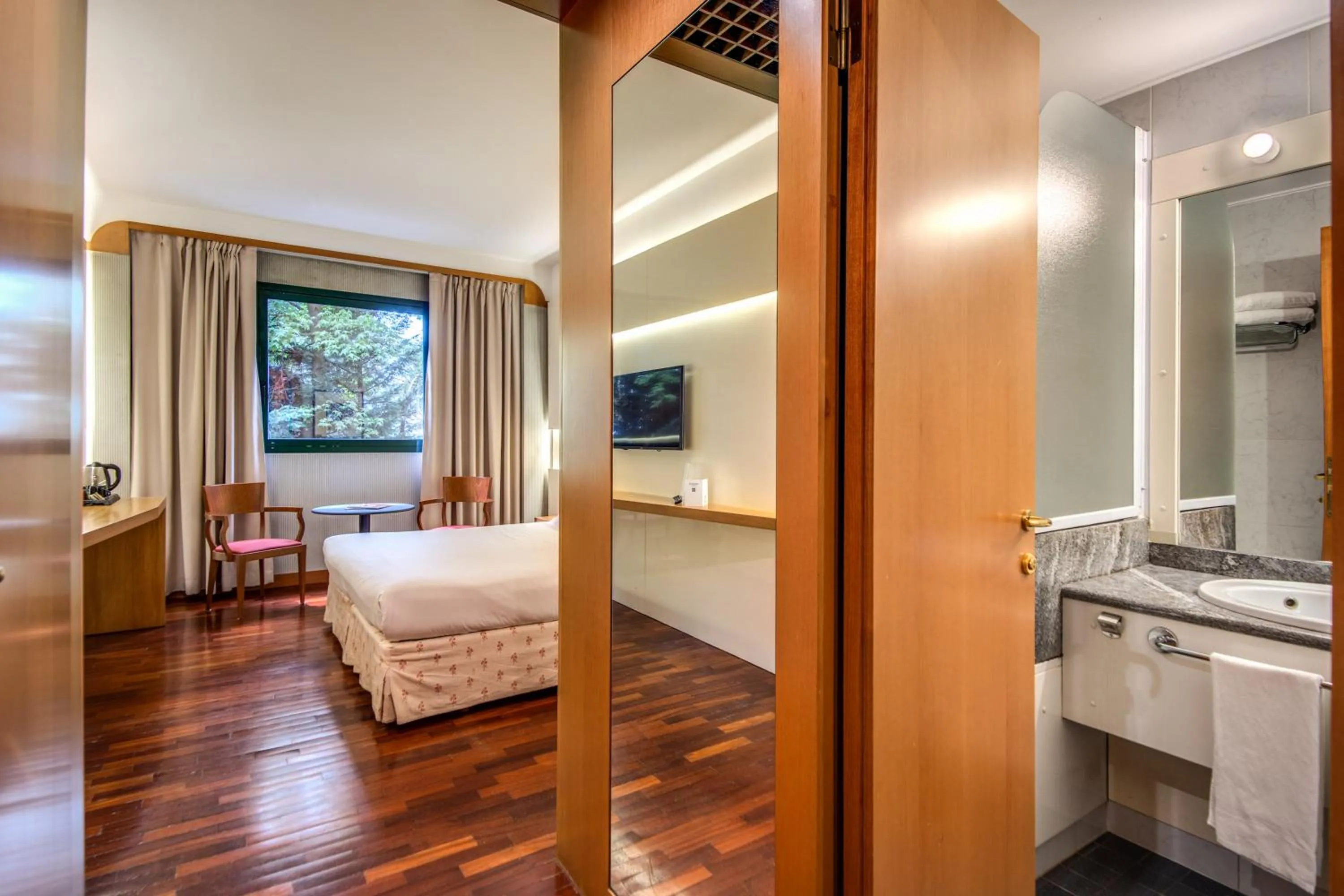 Bedroom, Bed in Hotel Della Rotonda