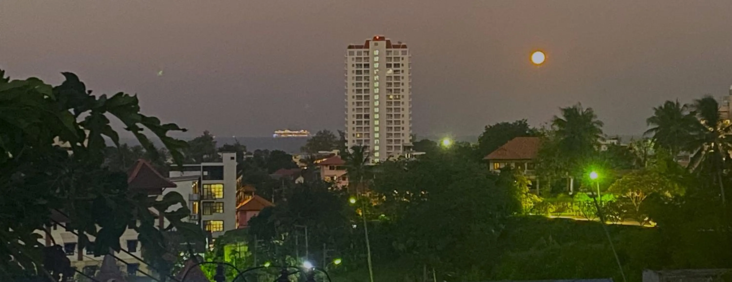 Sea view in OASIS VILLA Karon Beach