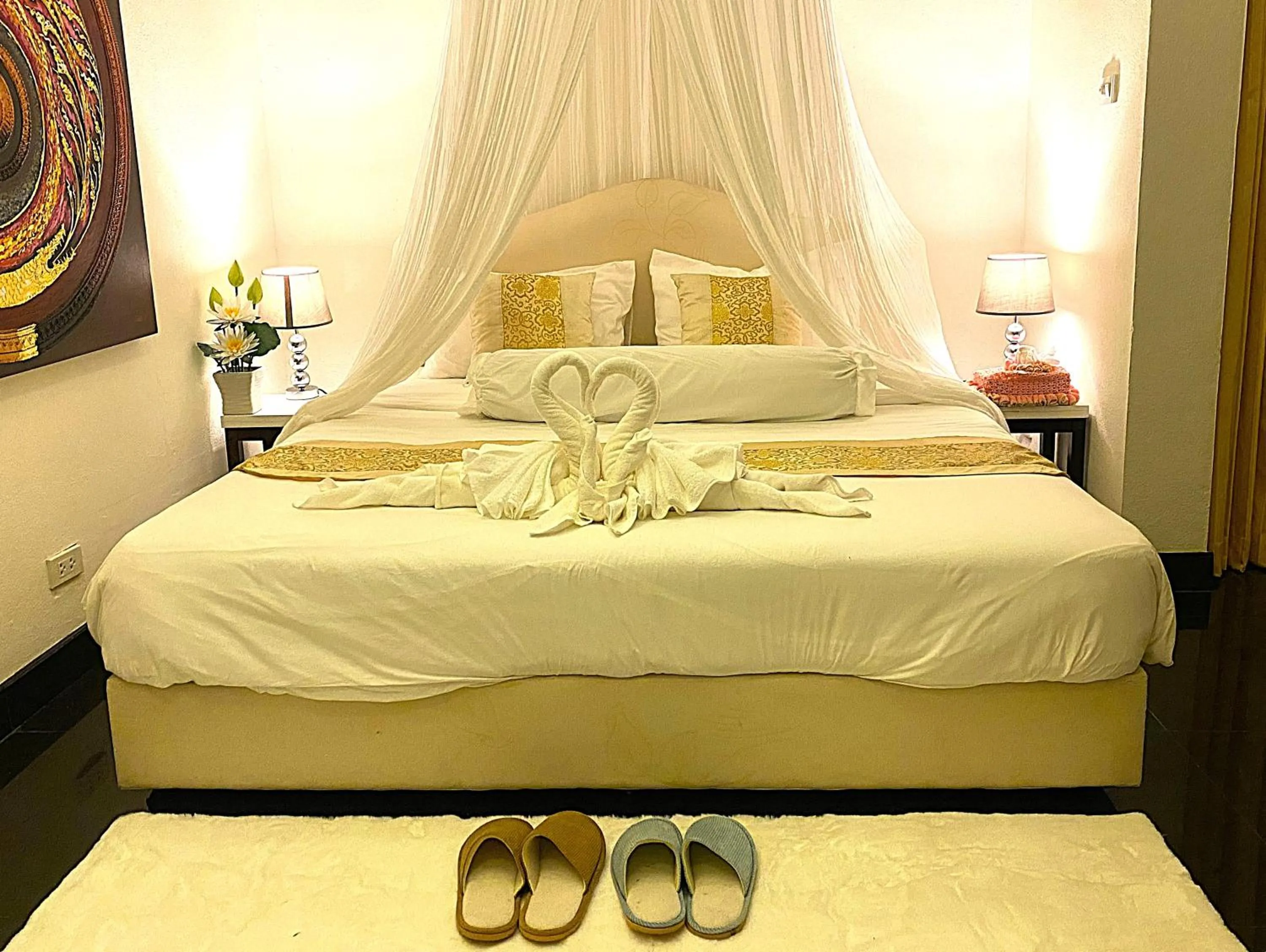 Bed in OASIS VILLA Karon Beach