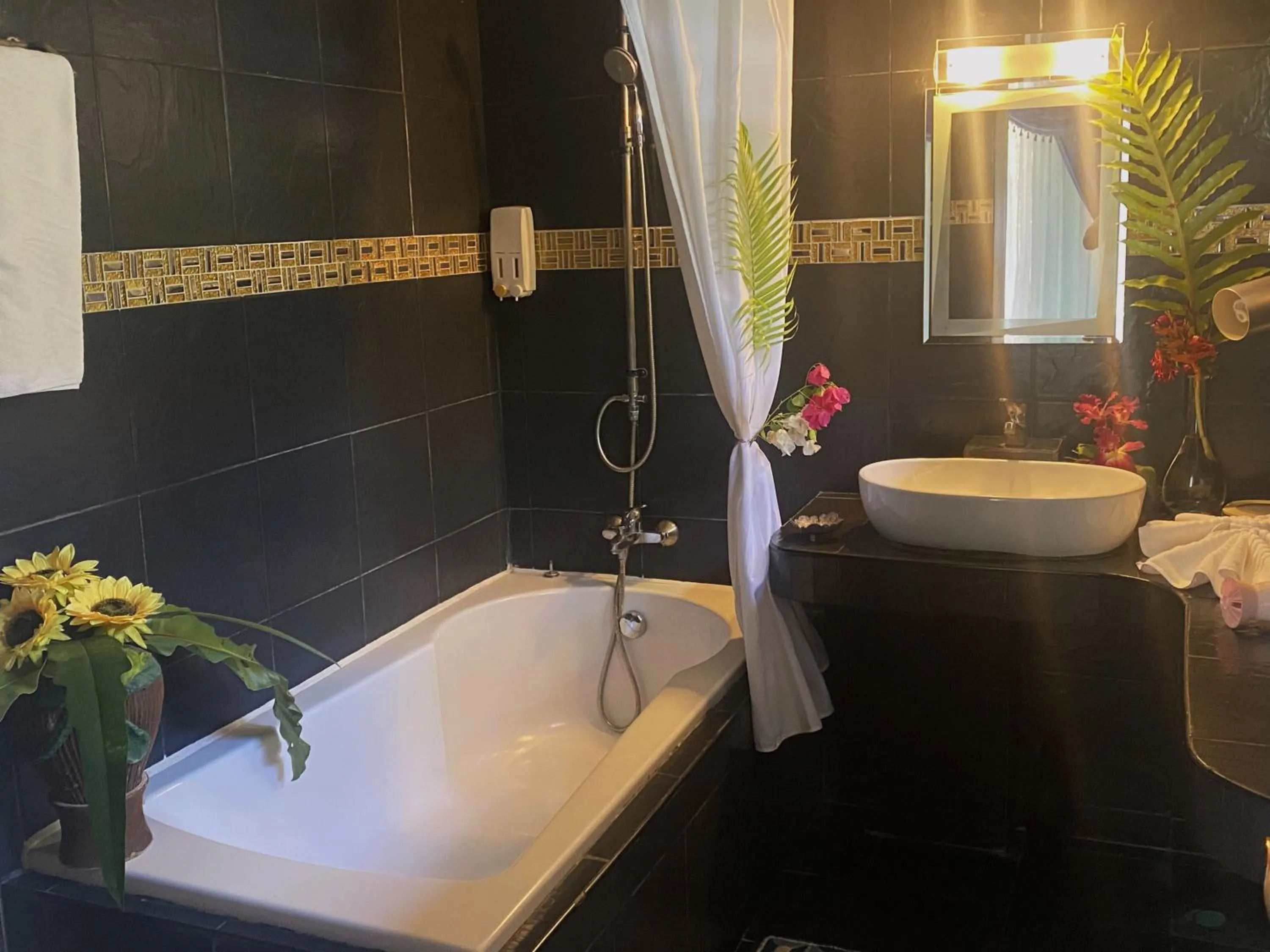 Bathroom in OASIS VILLA Karon Beach