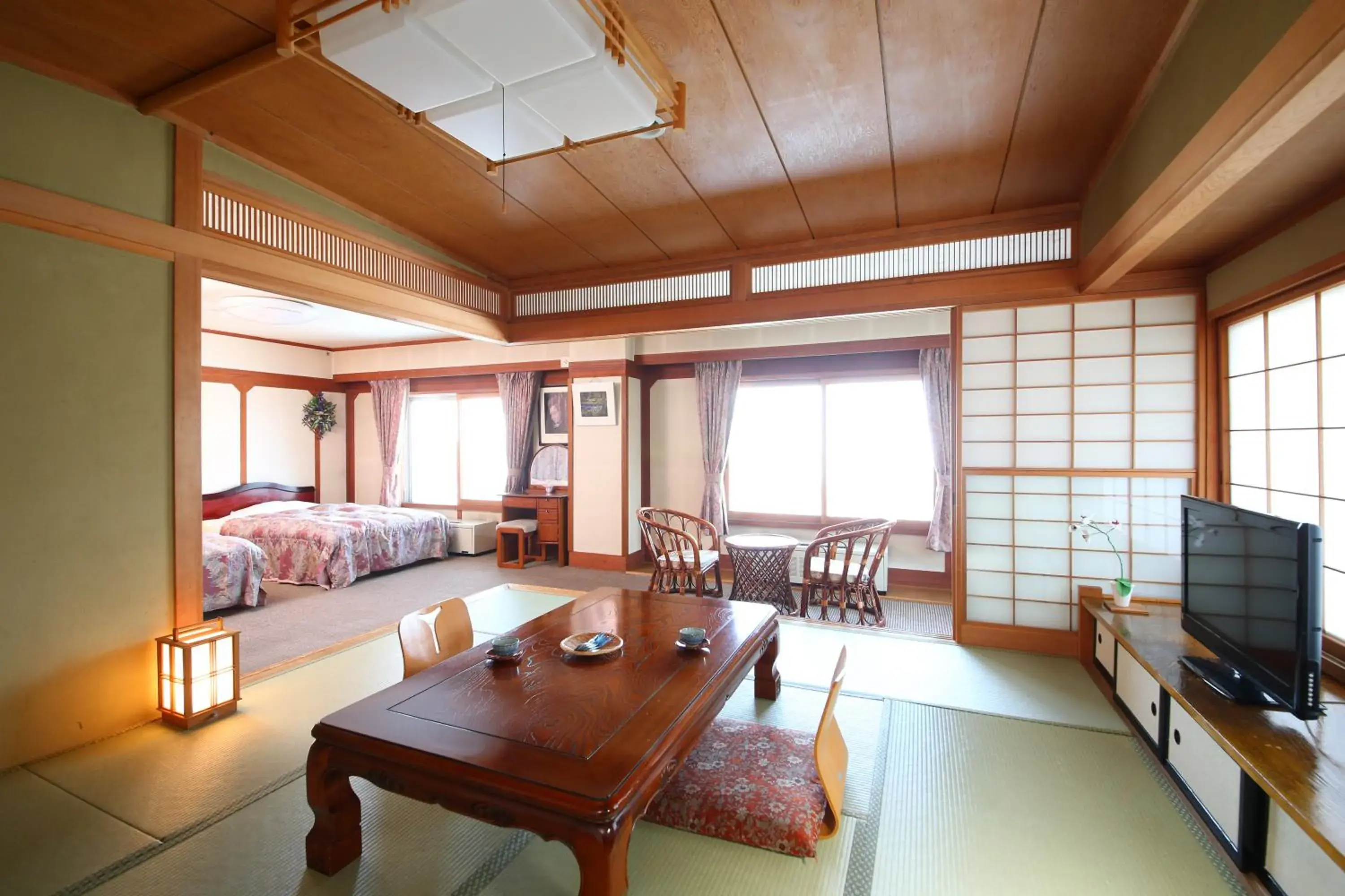 Photo of the whole room, Seating Area in Hotel Japan Shiga