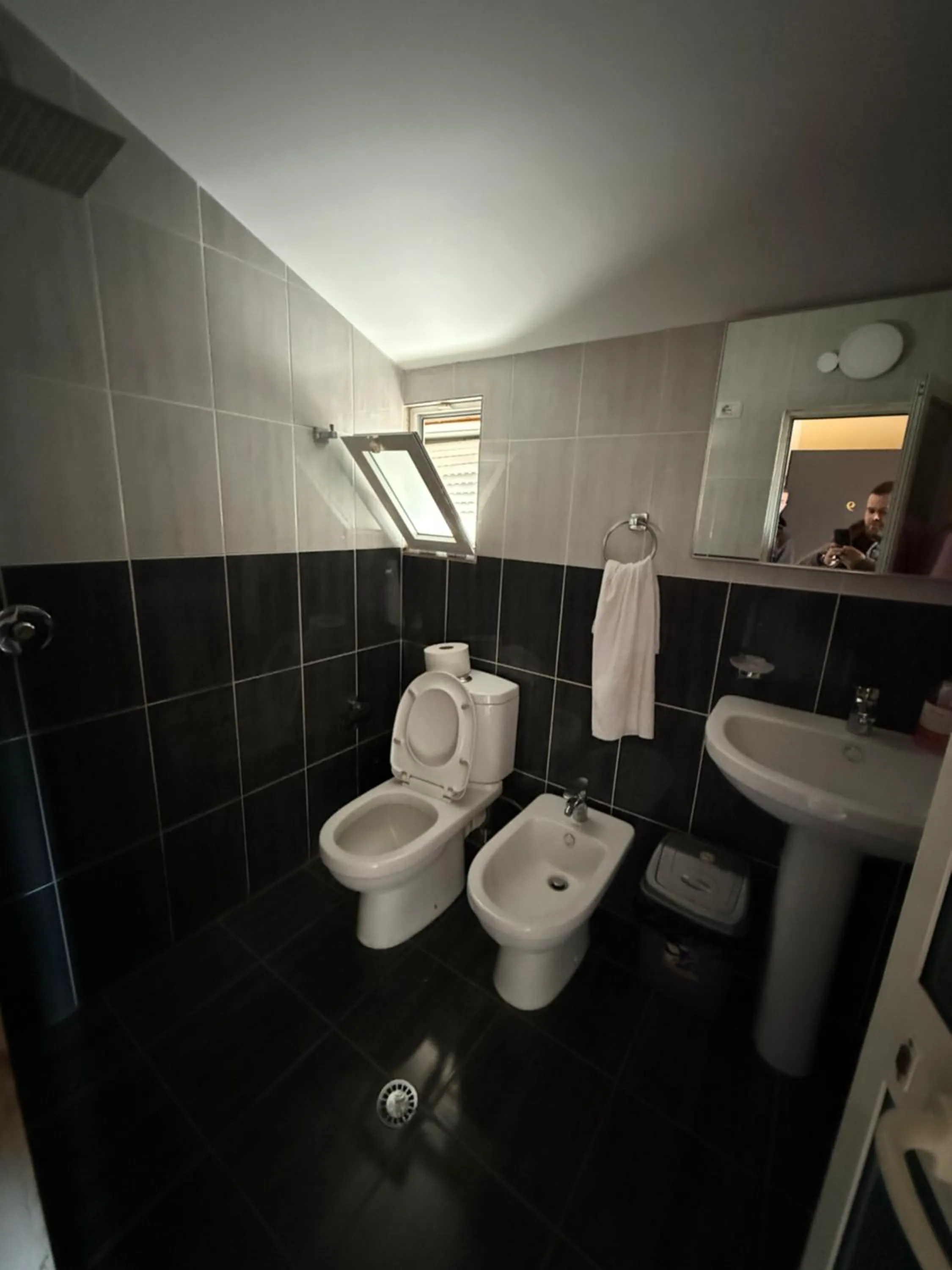 Shower in Hotel Fantazia