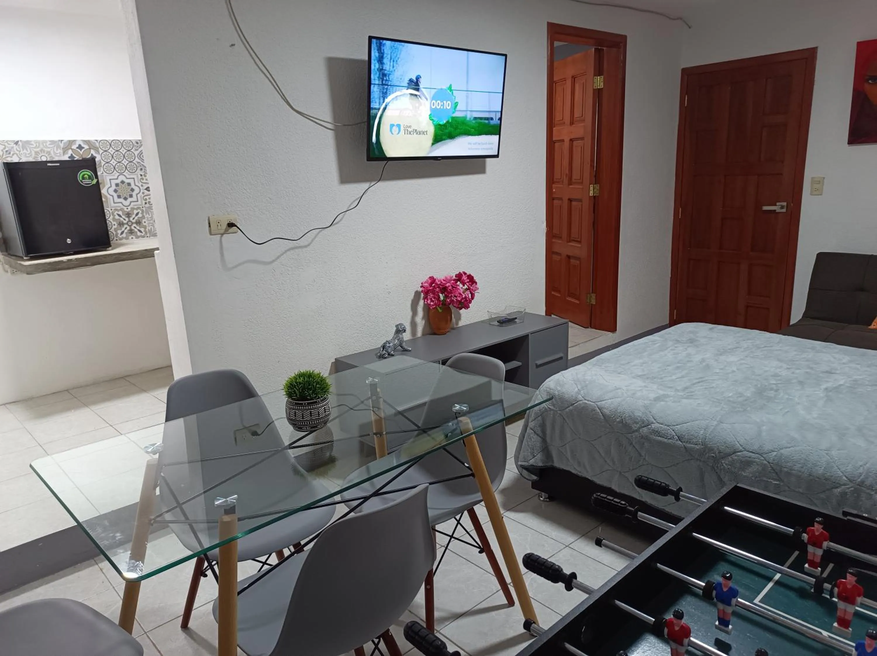 Bedroom, TV/Entertainment Center in Calkiní Cabañas San Cristóbal de Las Casas