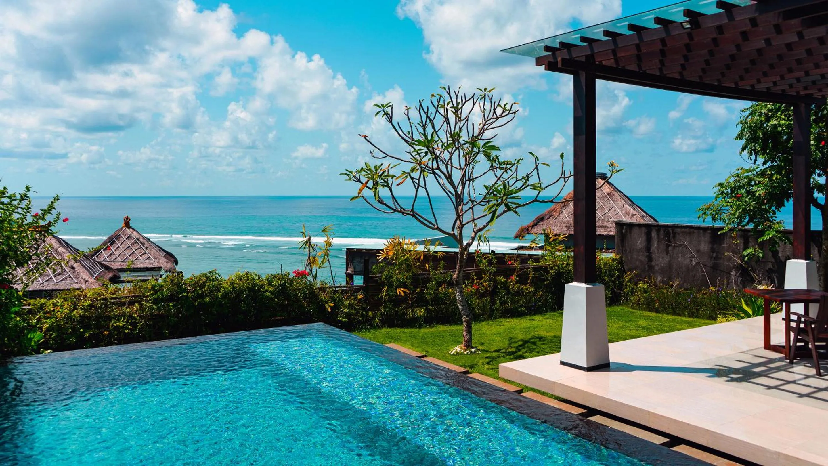 Swimming pool in Samabe Bali Villas