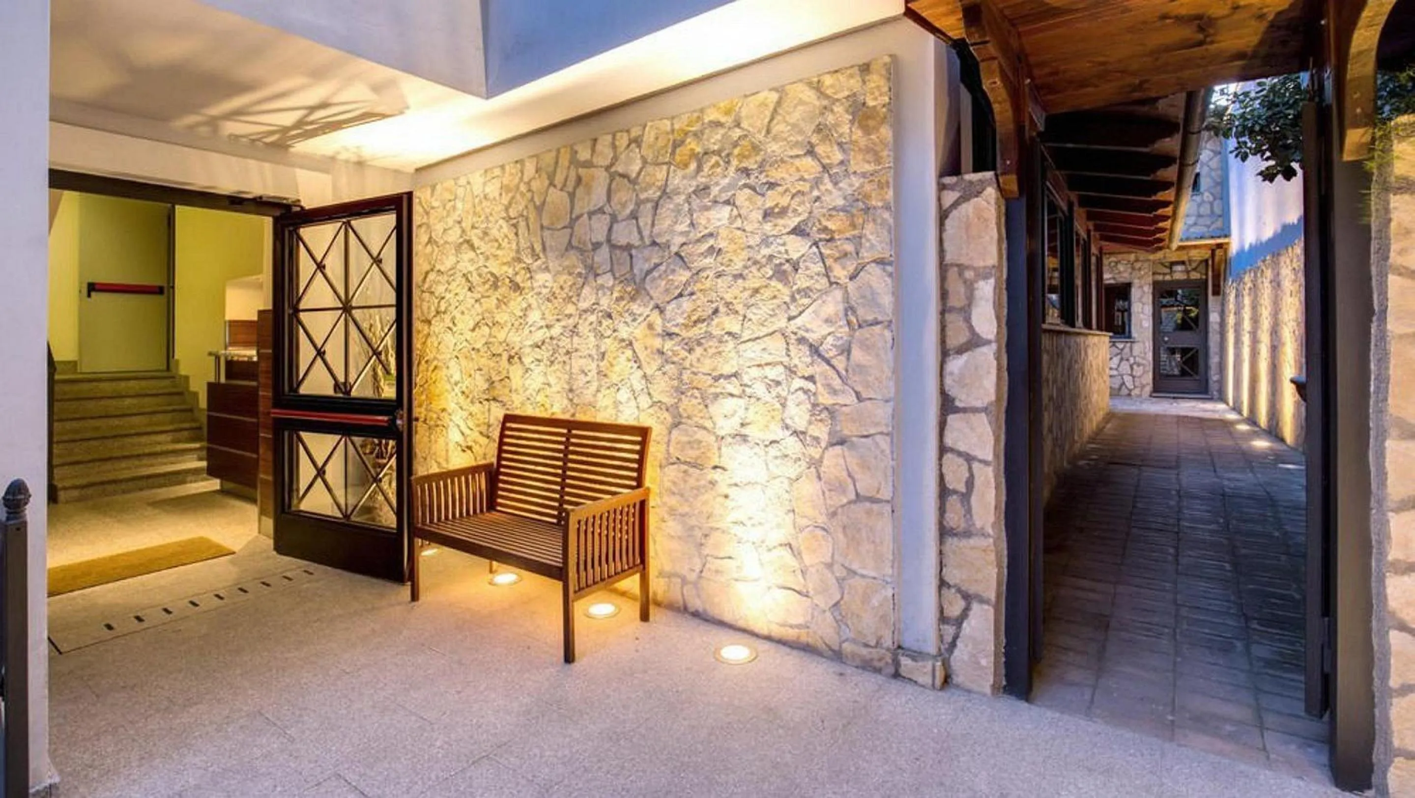 Patio in The Strand Hotel