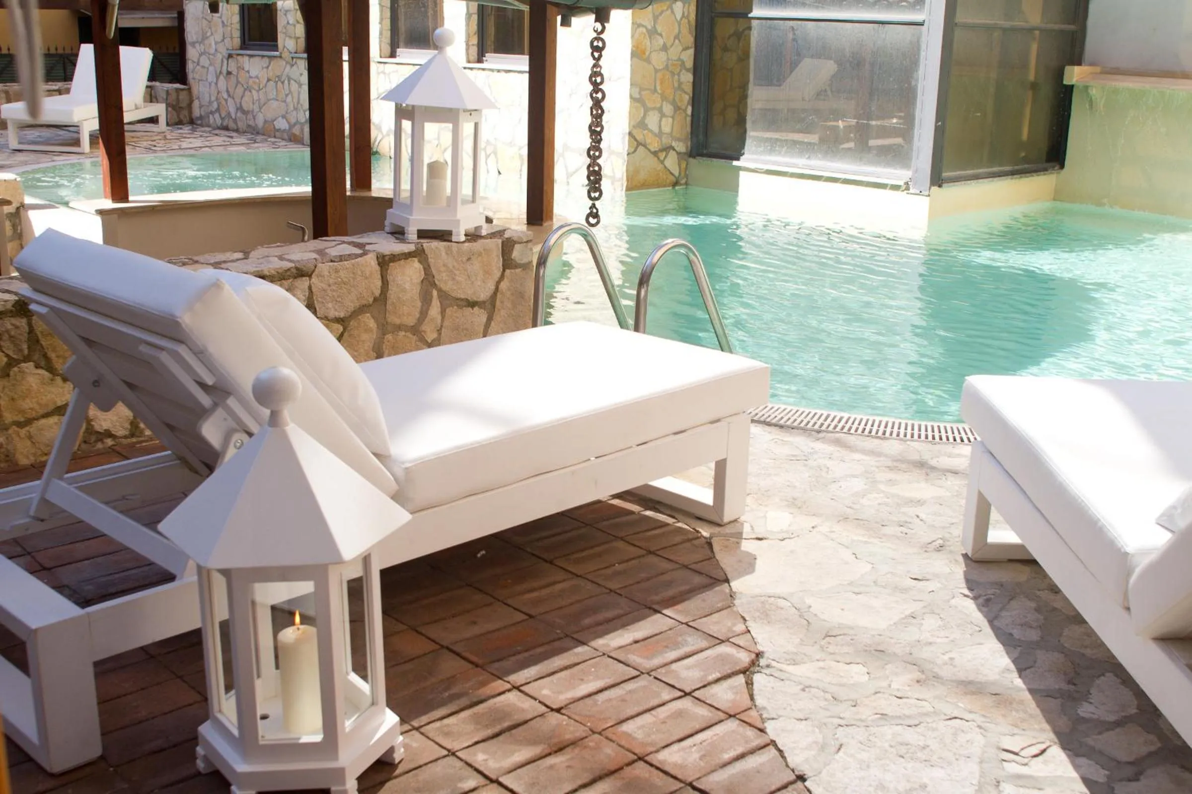 Swimming pool in The Strand Hotel