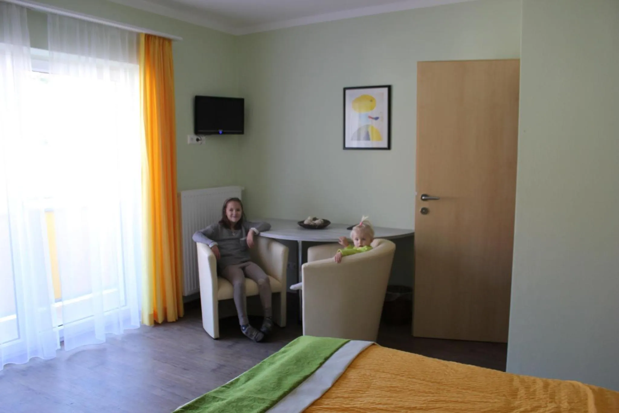 Photo of the whole room in Gasthof zum Mohrn