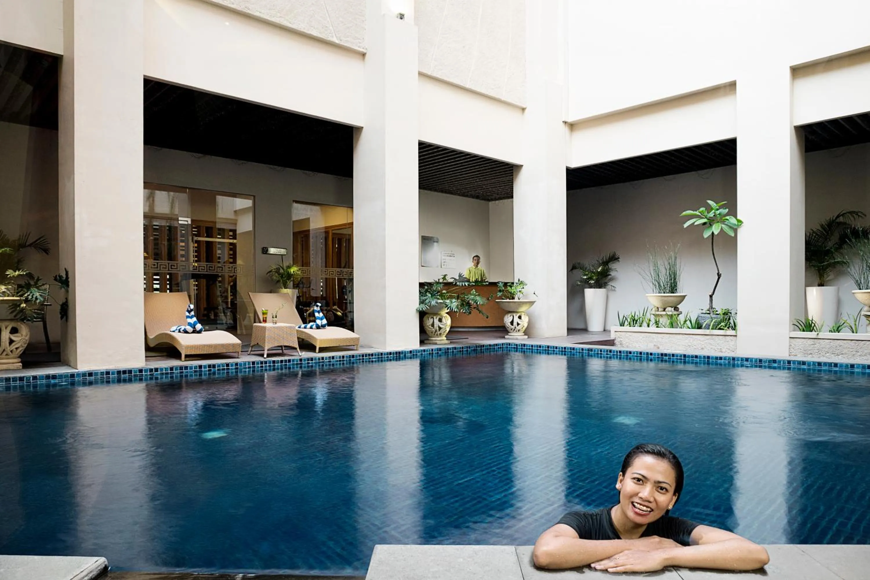 Swimming pool in Cavinton Hotel Malioboro Yogyakarta