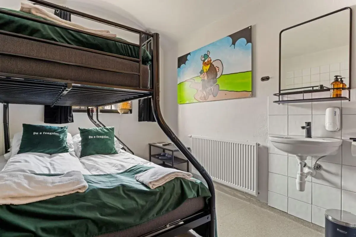 Family Room with Shared Bathroom in Fengselshotellet AS Family Room with Shared Bathroom in Fengselshotellet AS