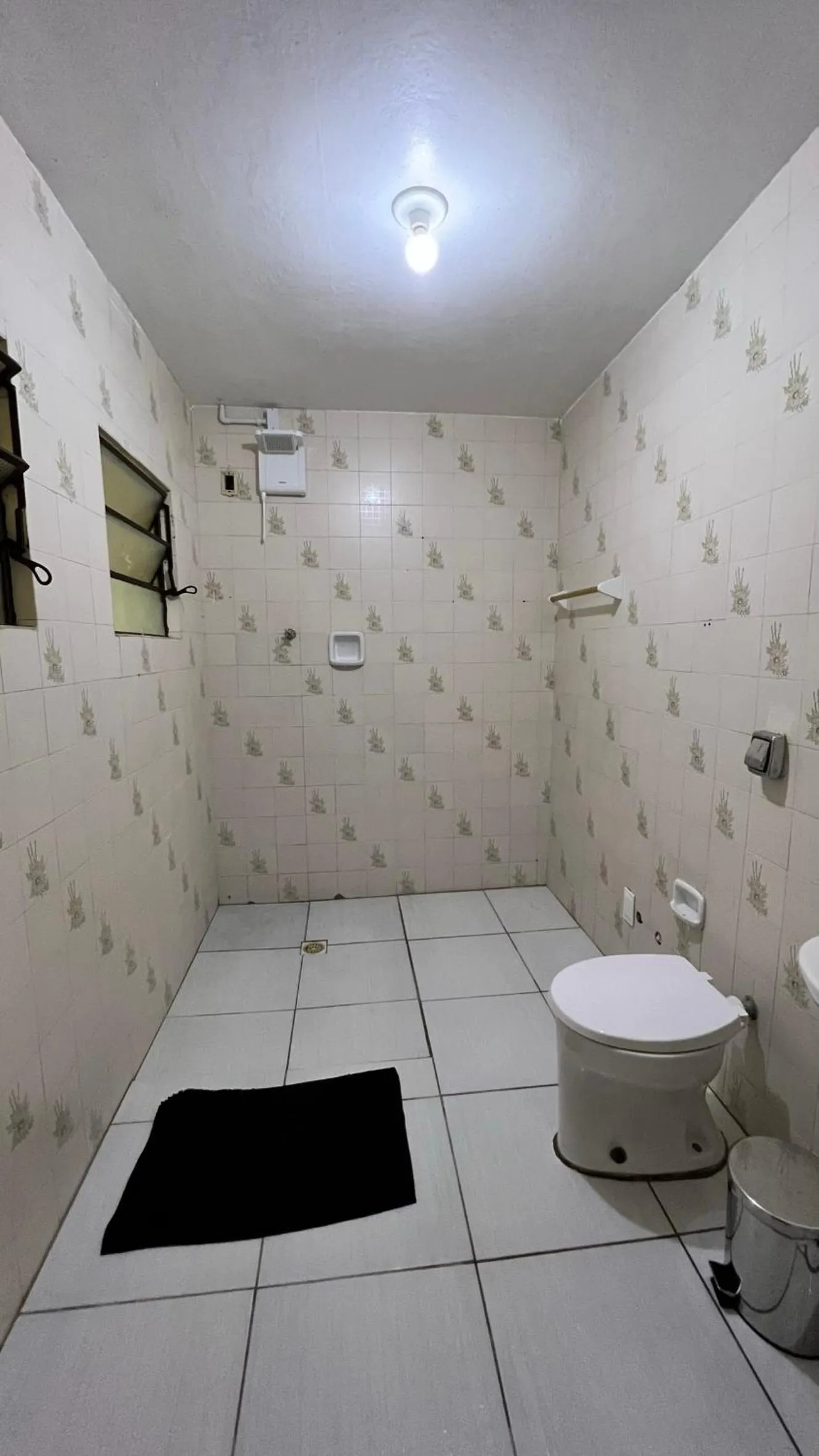 Toilet in Pousada Central Jaraguá
