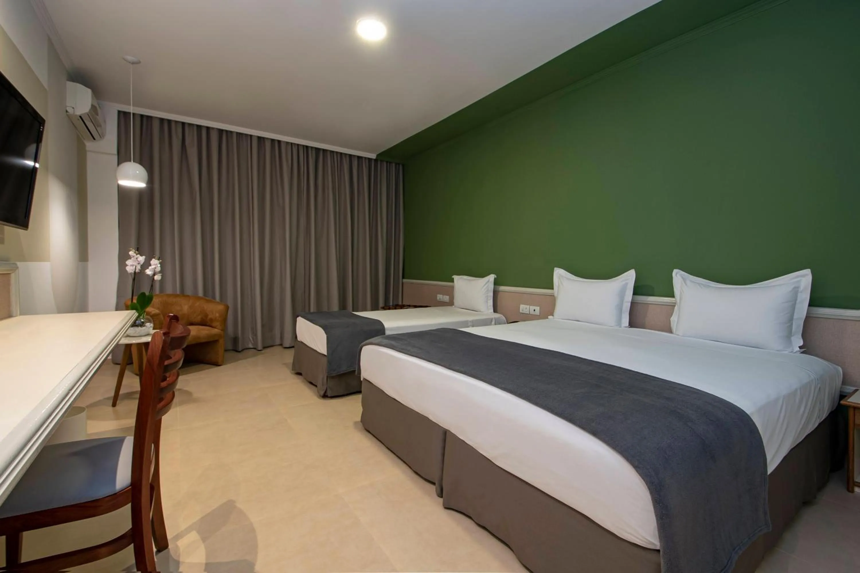 Superior Queen Room in Villagio Embu Resort & Convention