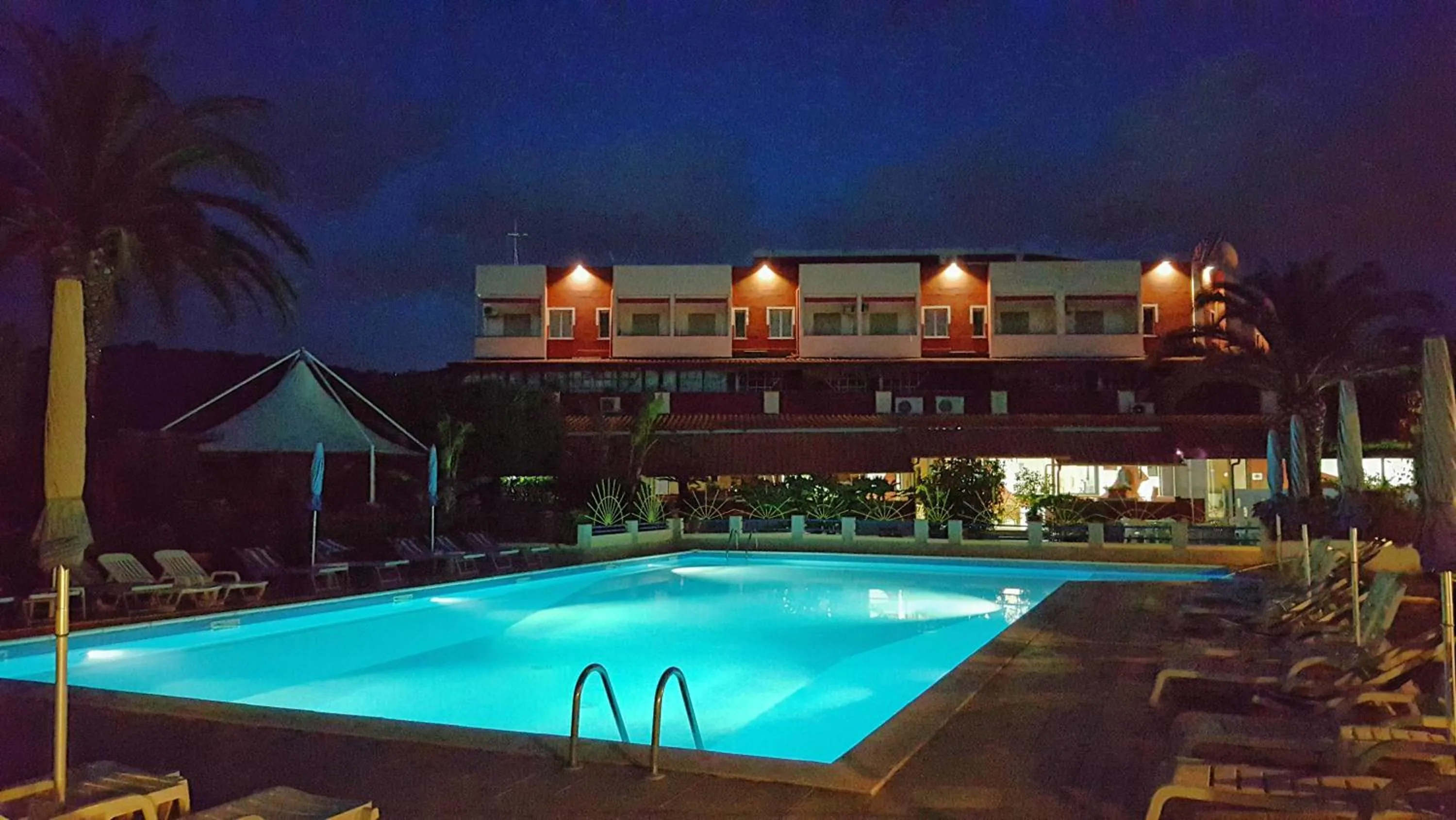 Property building in Residence Hotel Felix