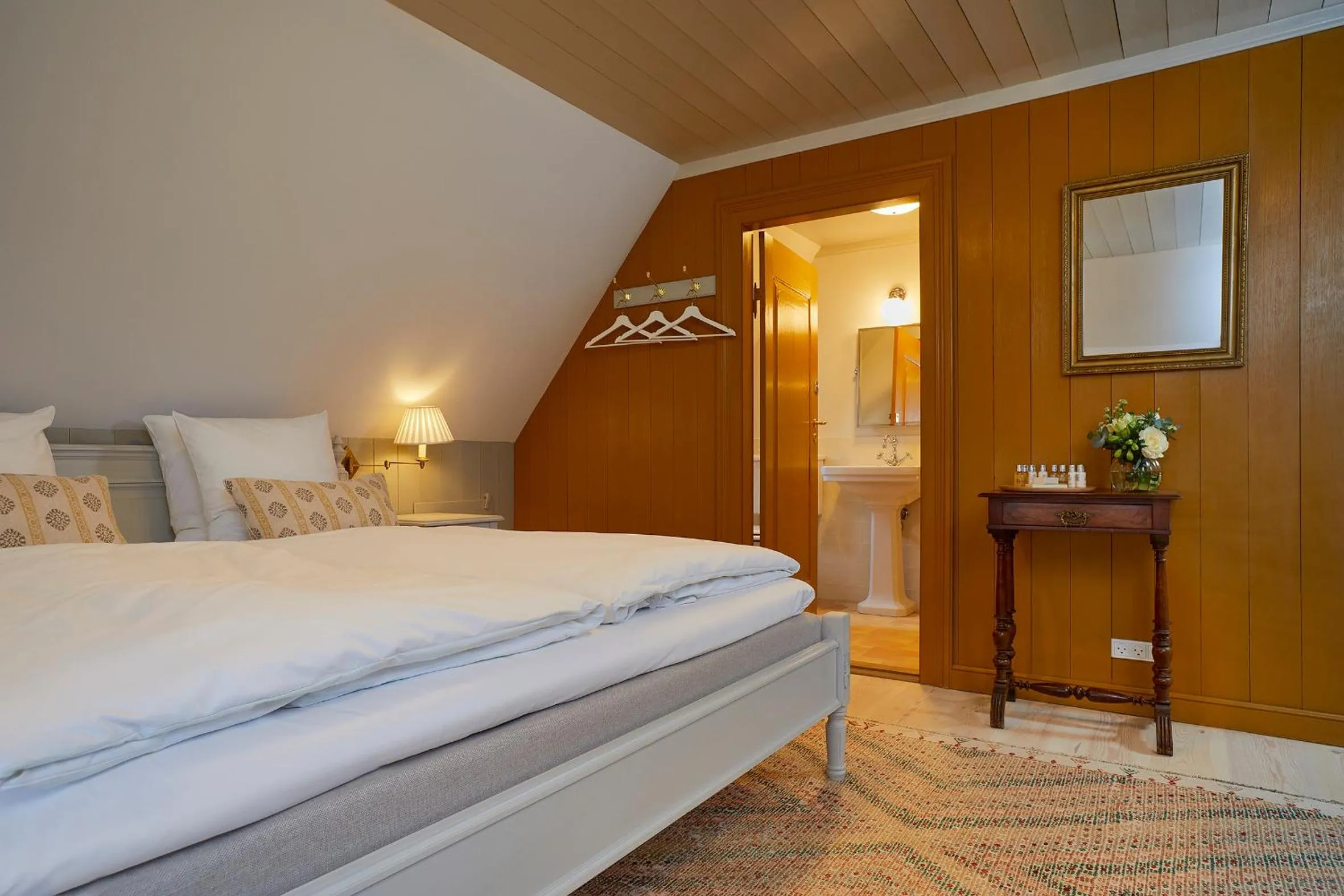 Bed in Schackenborg Slotskro