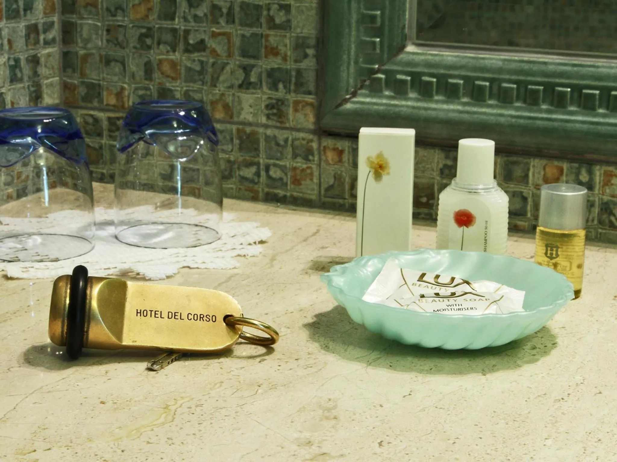 Bathroom in Hotel Del Corso