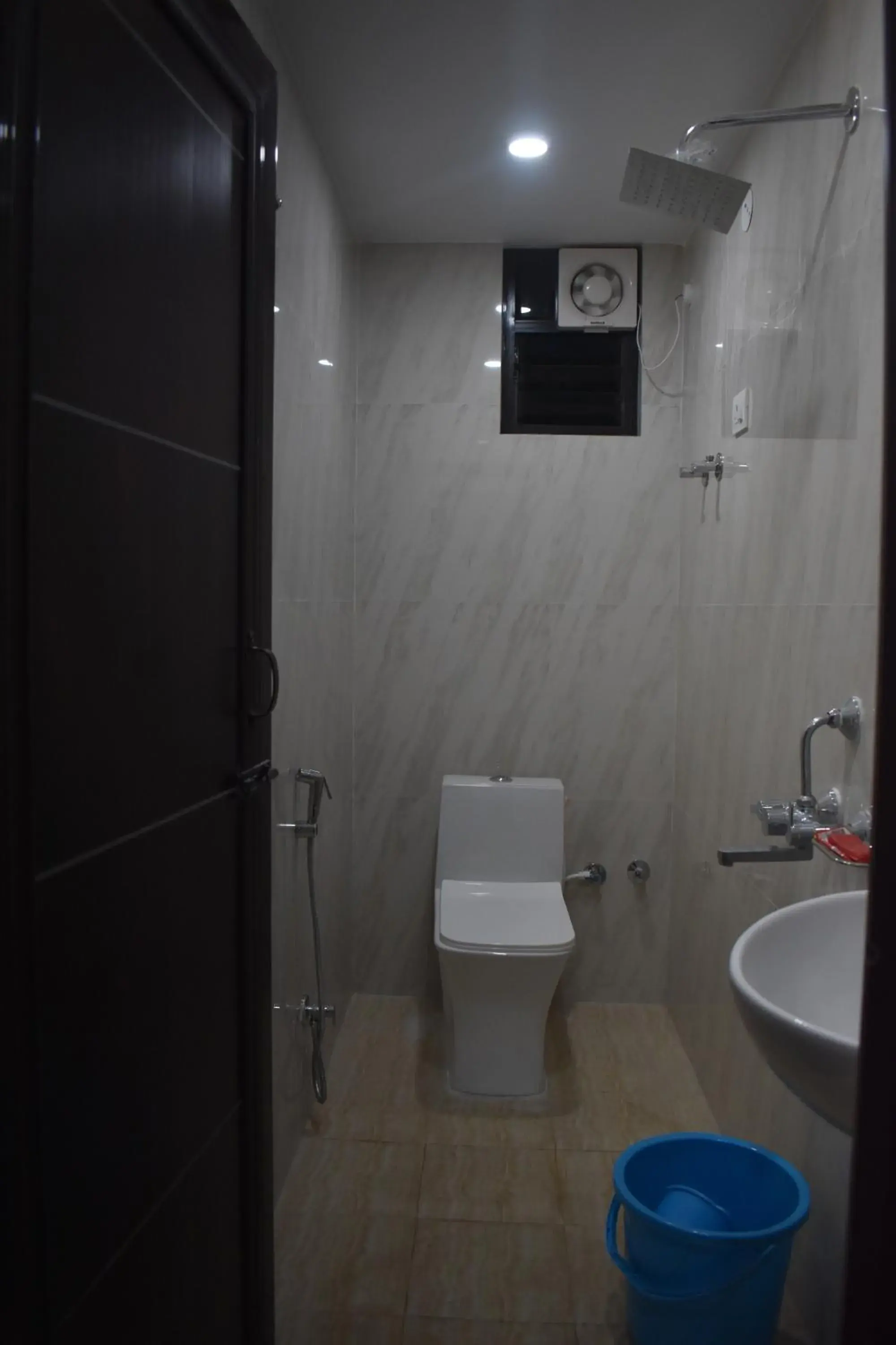 Bathroom in Hotel Lilac Doors Bathroom in Hotel Lilac Doors