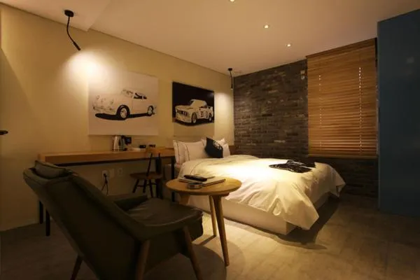 Bed in Jeju Cullinan Hotel