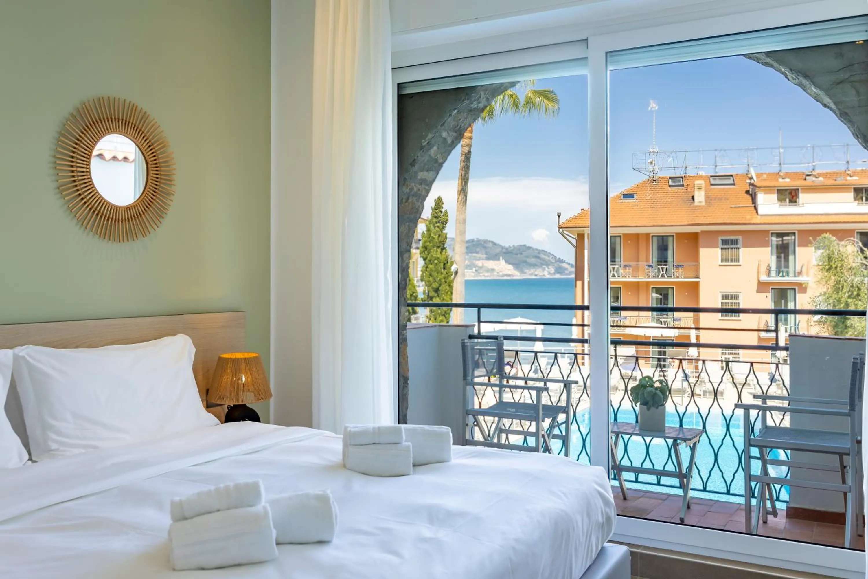 Bedroom in Hotel Moresco