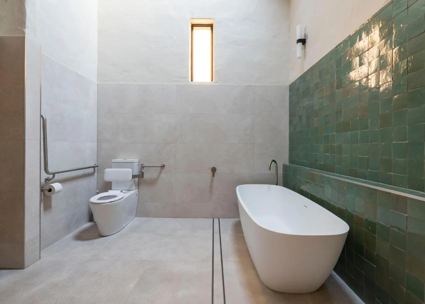 Bathroom in Tower Lodge