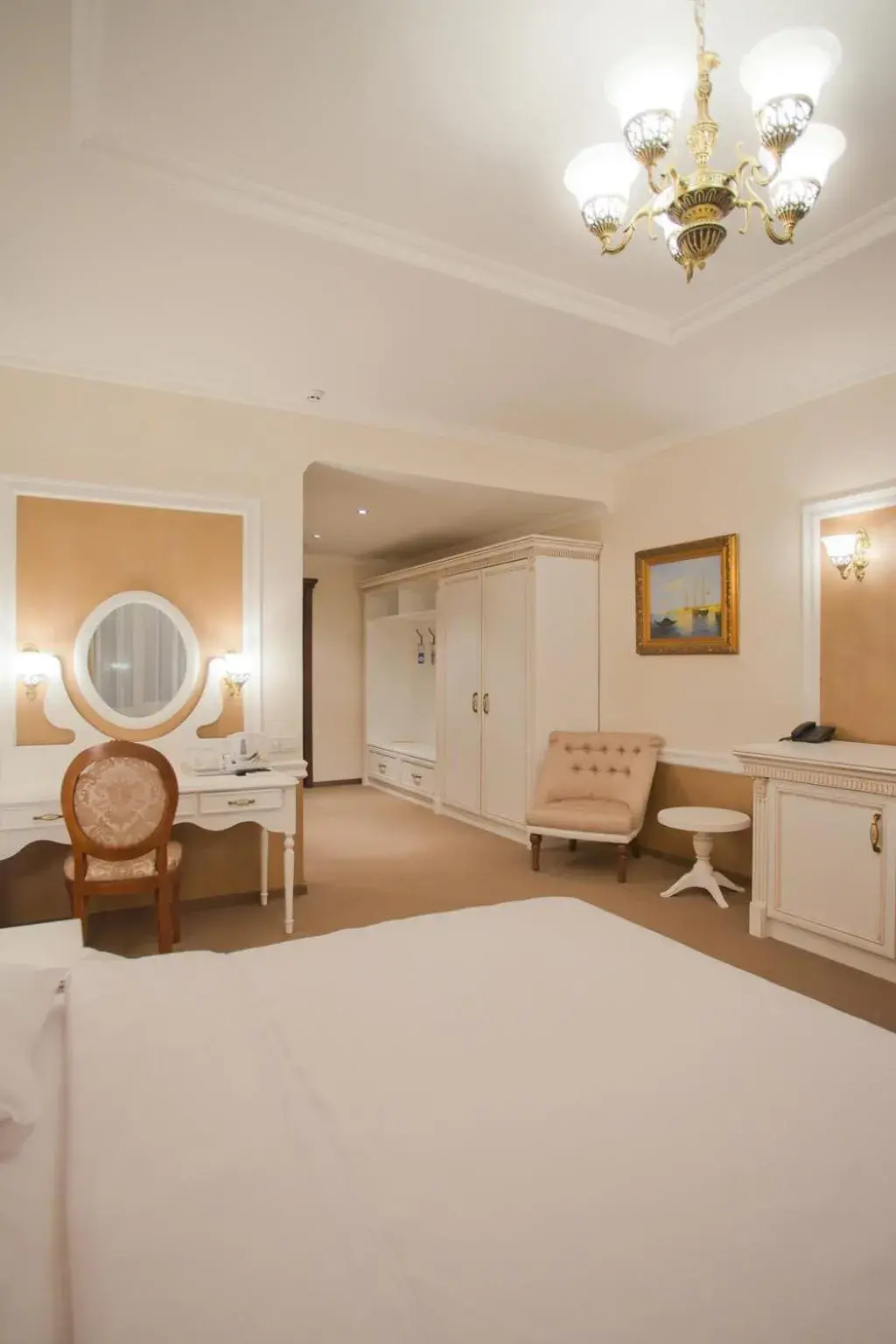 Superior Double Room - single occupancy in Orly Park-Hotel Superior Double Room - single occupancy in Orly Park-Hotel