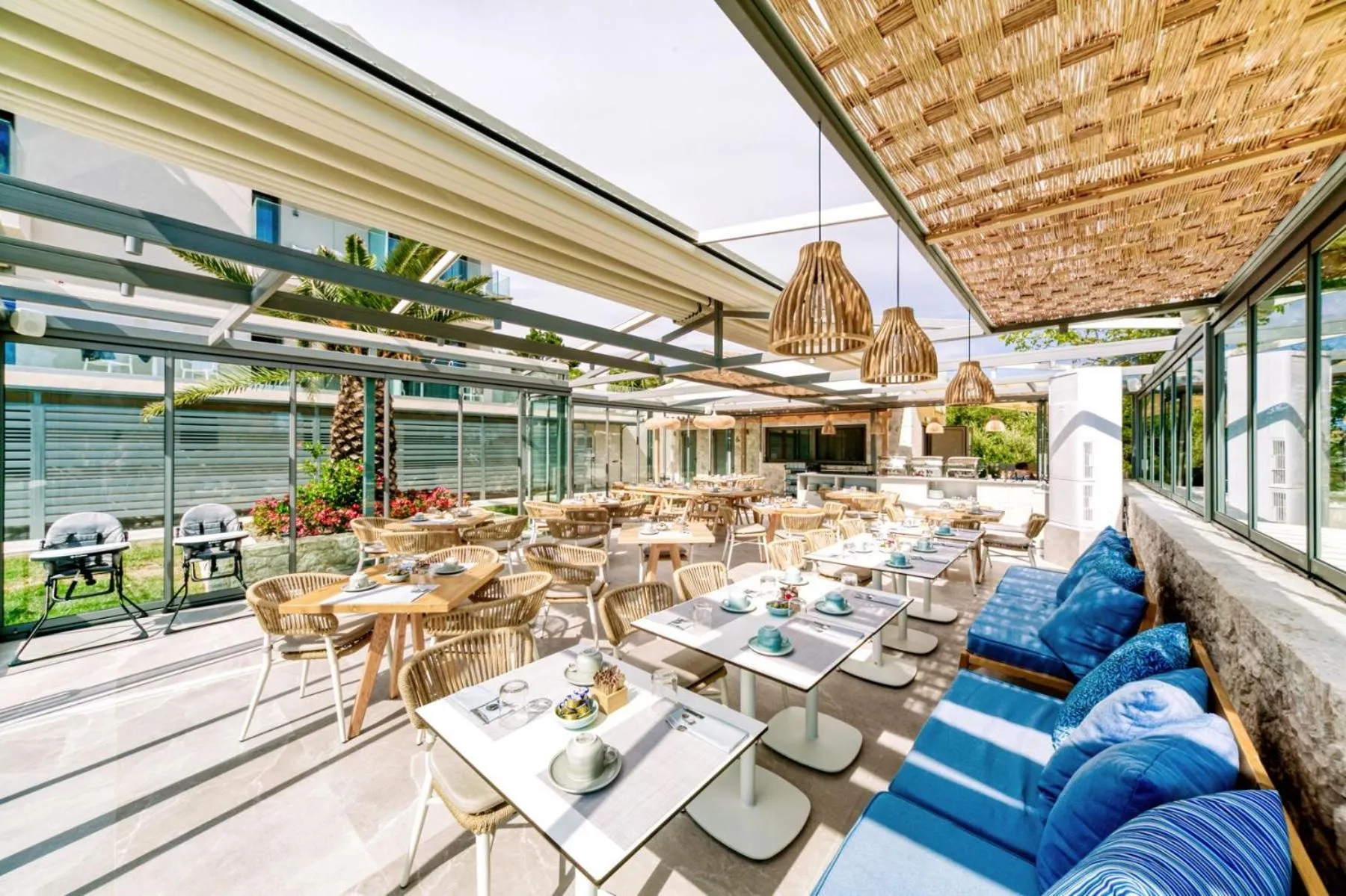 Restaurant/places to eat in Hidden Cove Corfu