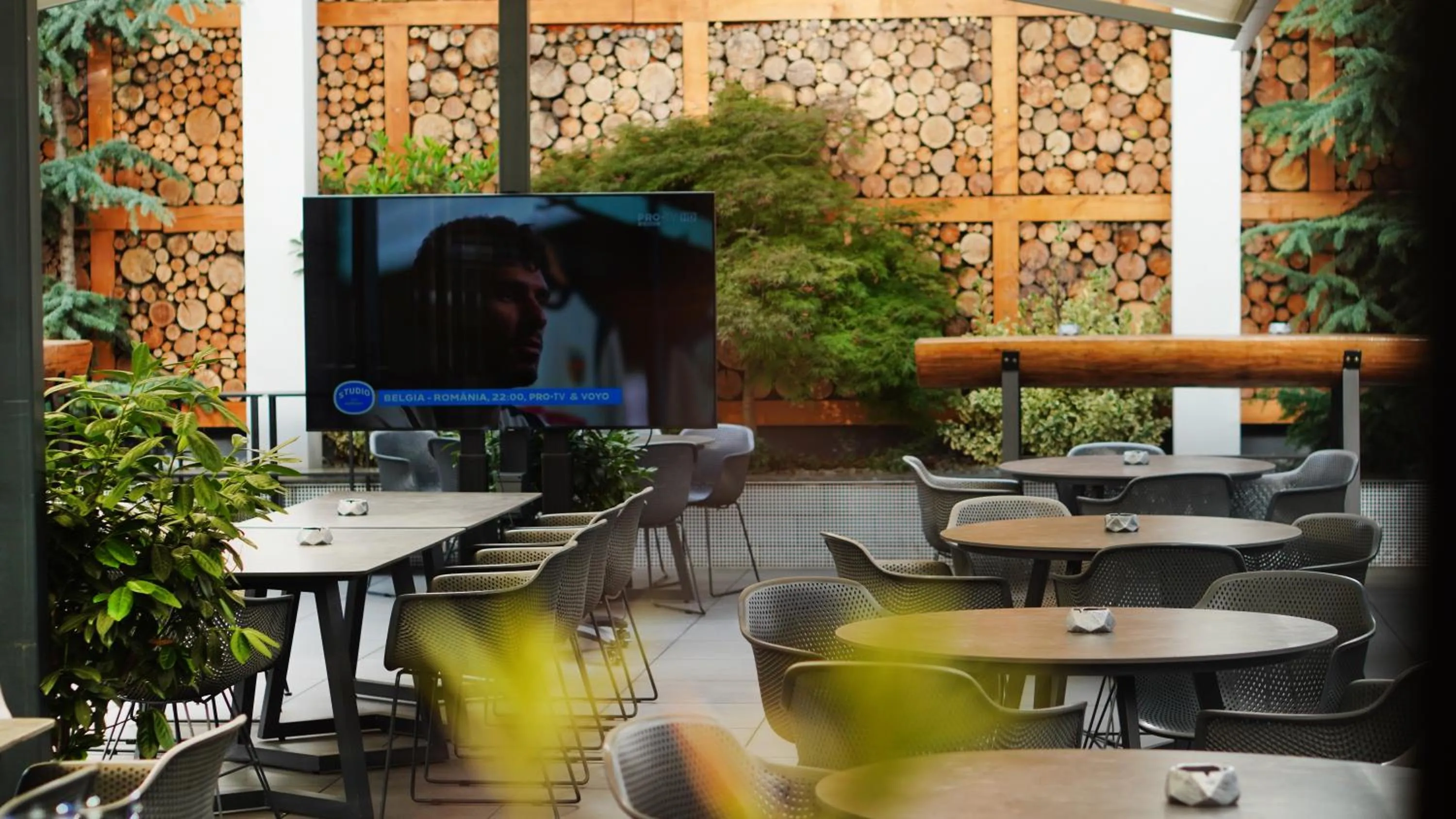 Patio in Aniroc Signature Hotel