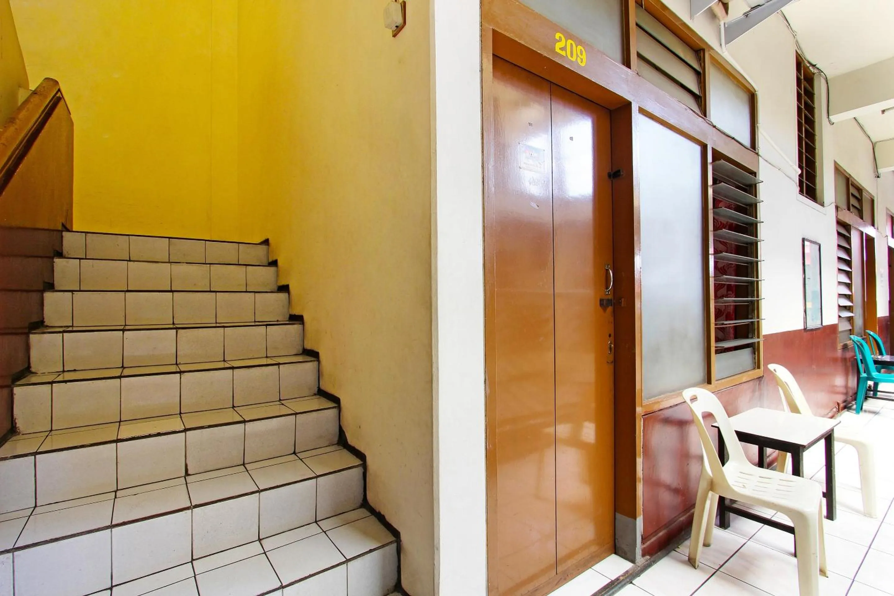 Lobby or reception in Hotel O Mutiara